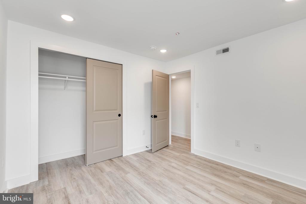 2331 N 16TH STREET 2