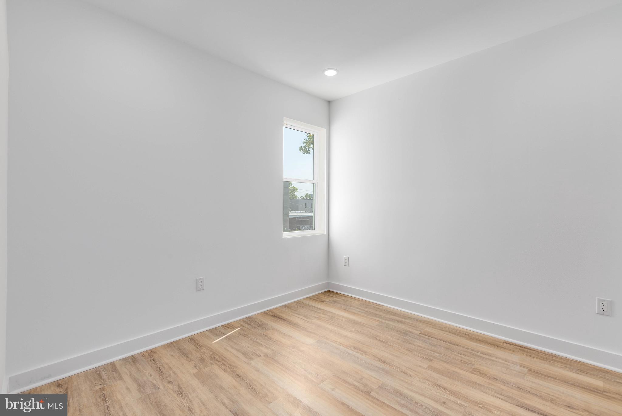 2331 N 16TH STREET 3