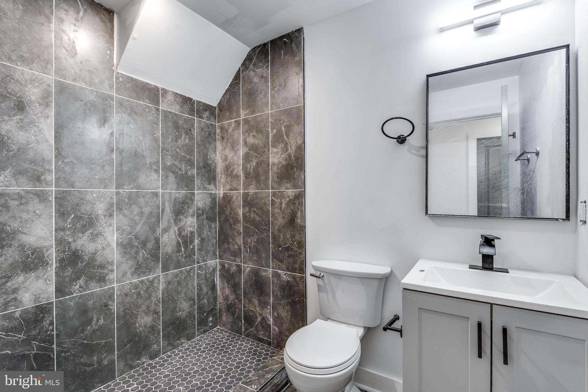 2348 N PARK AVENUE 1