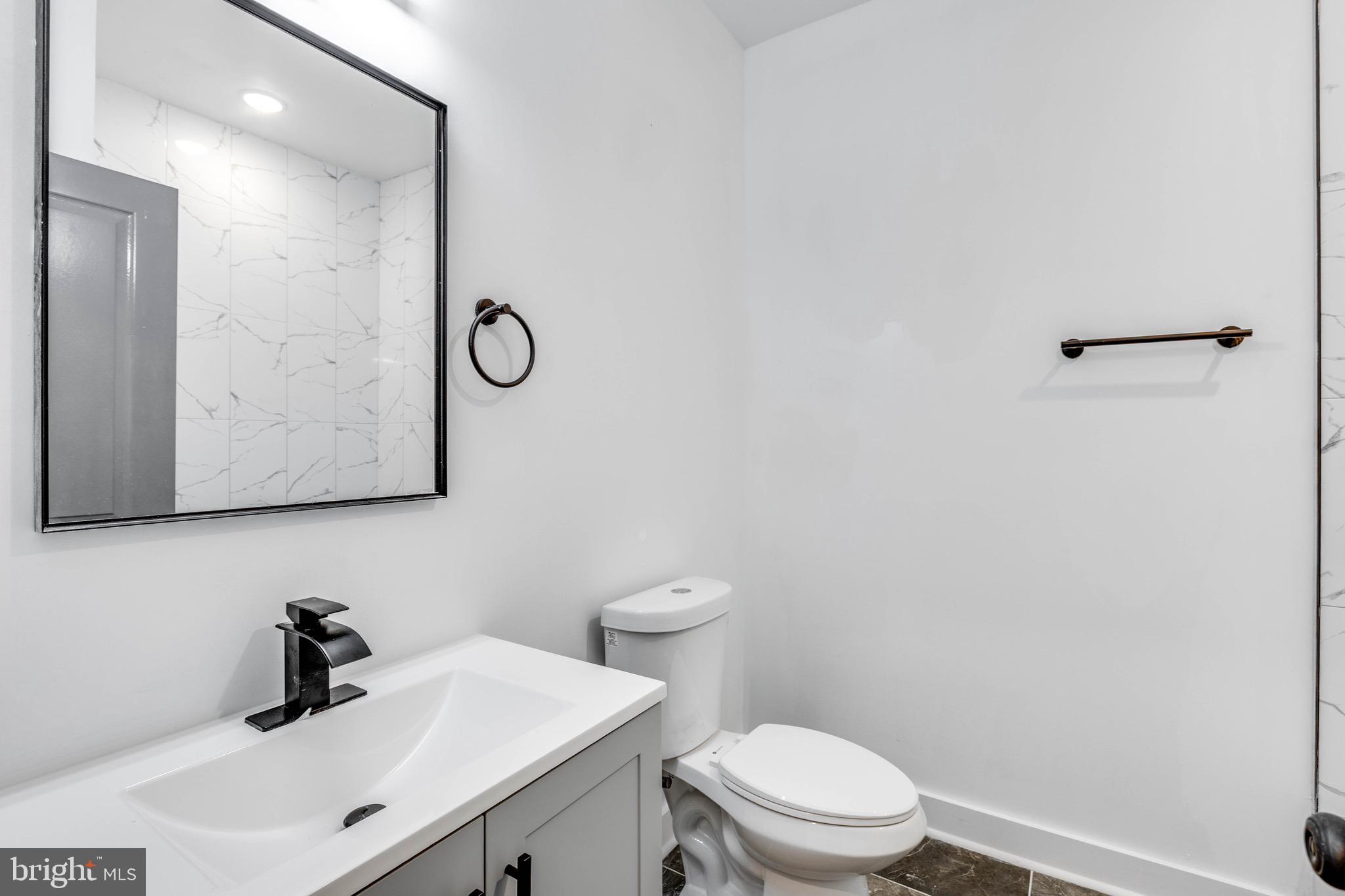 2348 N PARK AVENUE 3