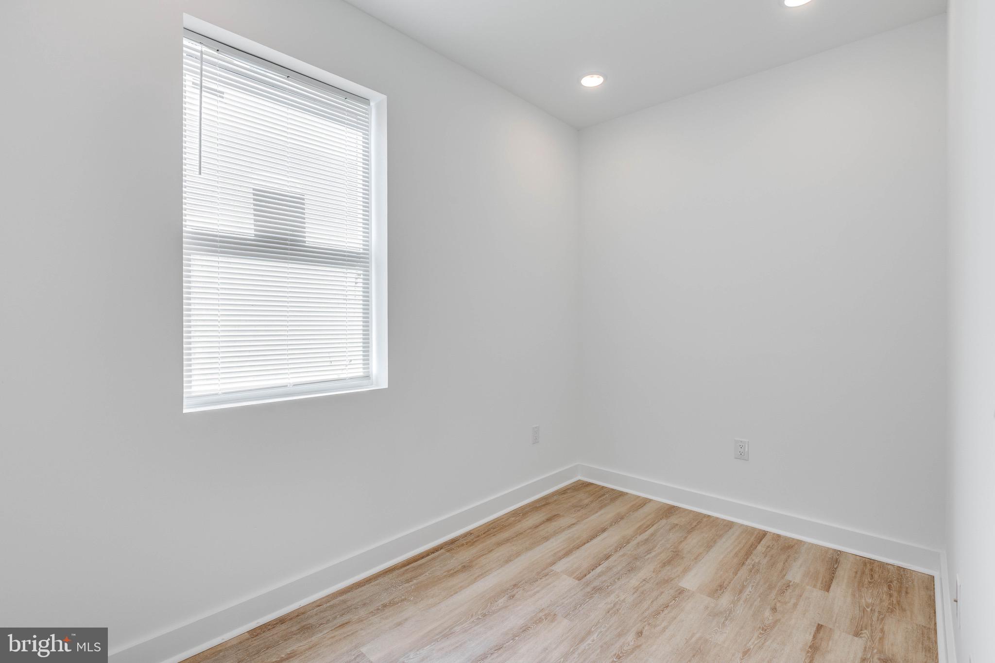 2348 N PARK AVENUE 3