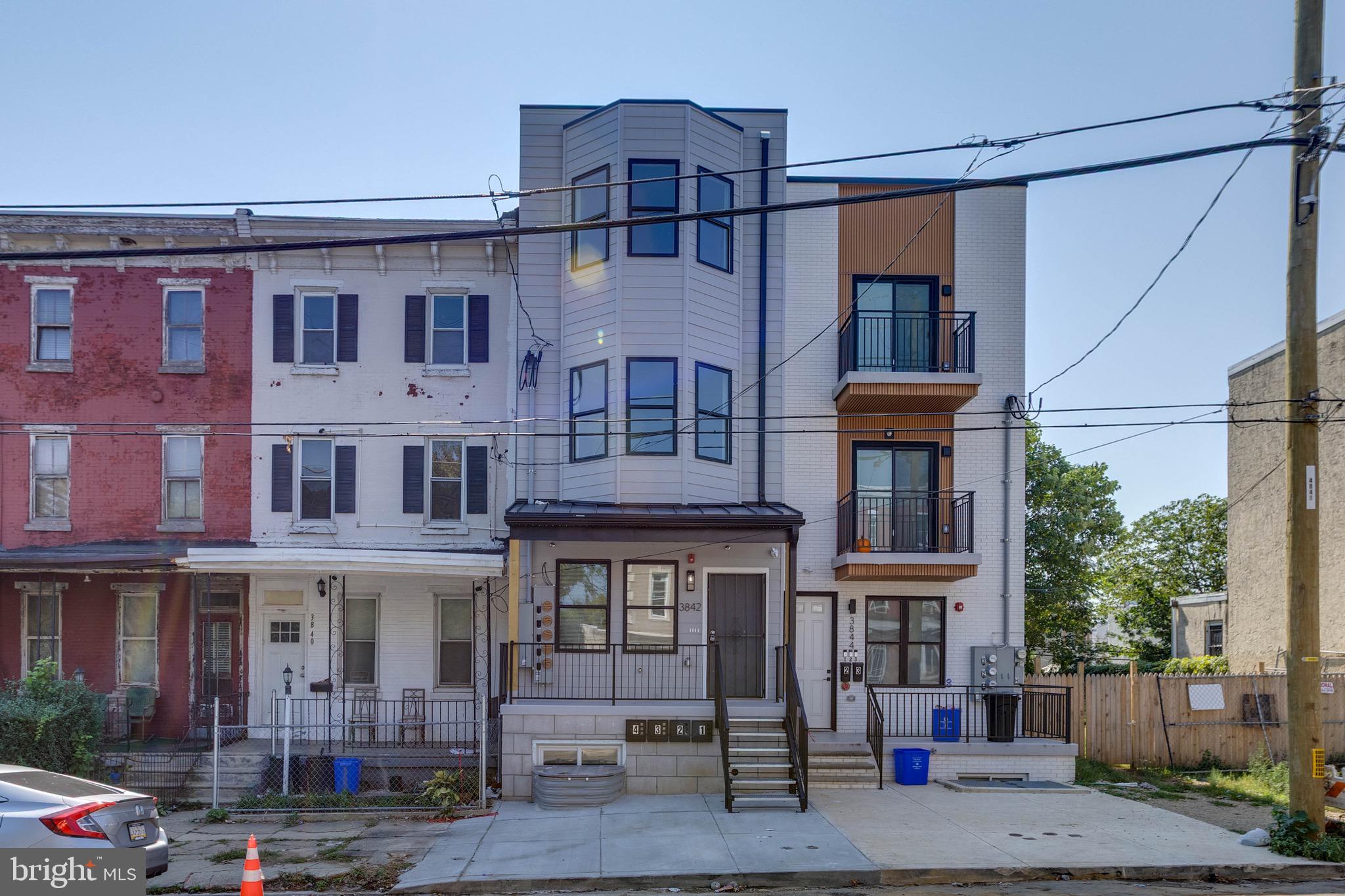 3842 FAIRMOUNT AVENUE 4