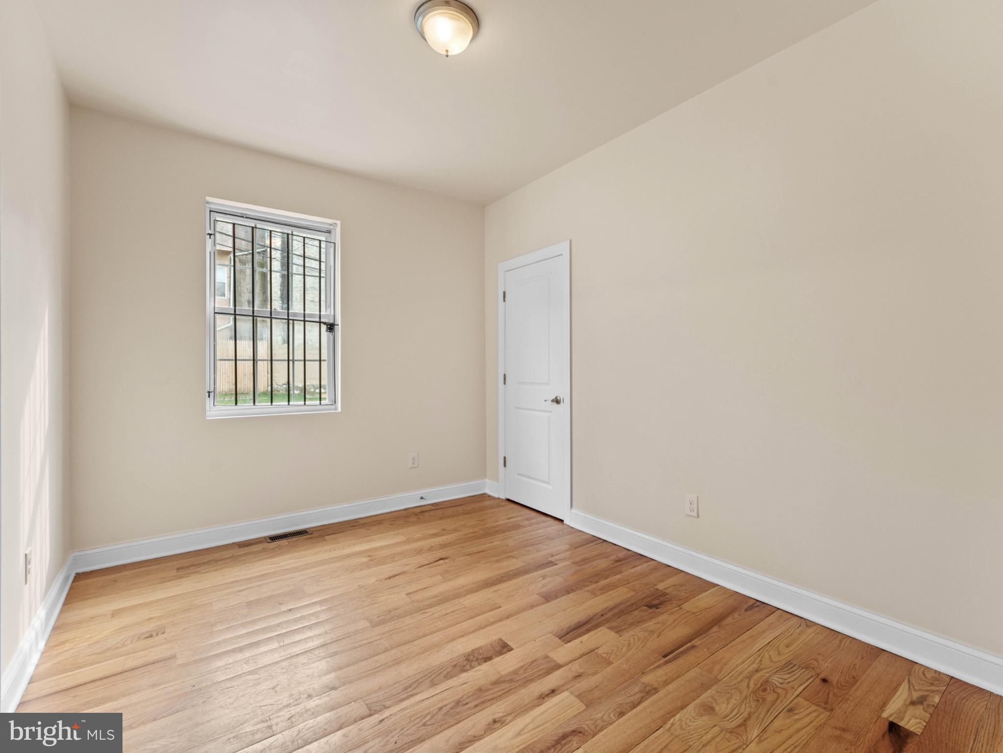2129 N 18TH STREET 1