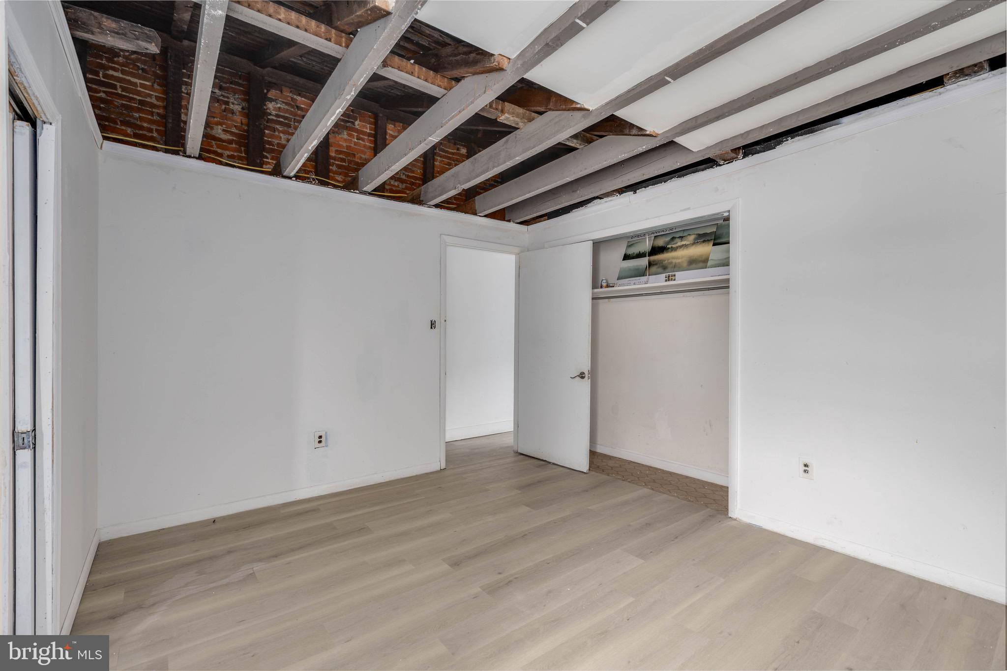 2620 E SOMERSET STREET 2