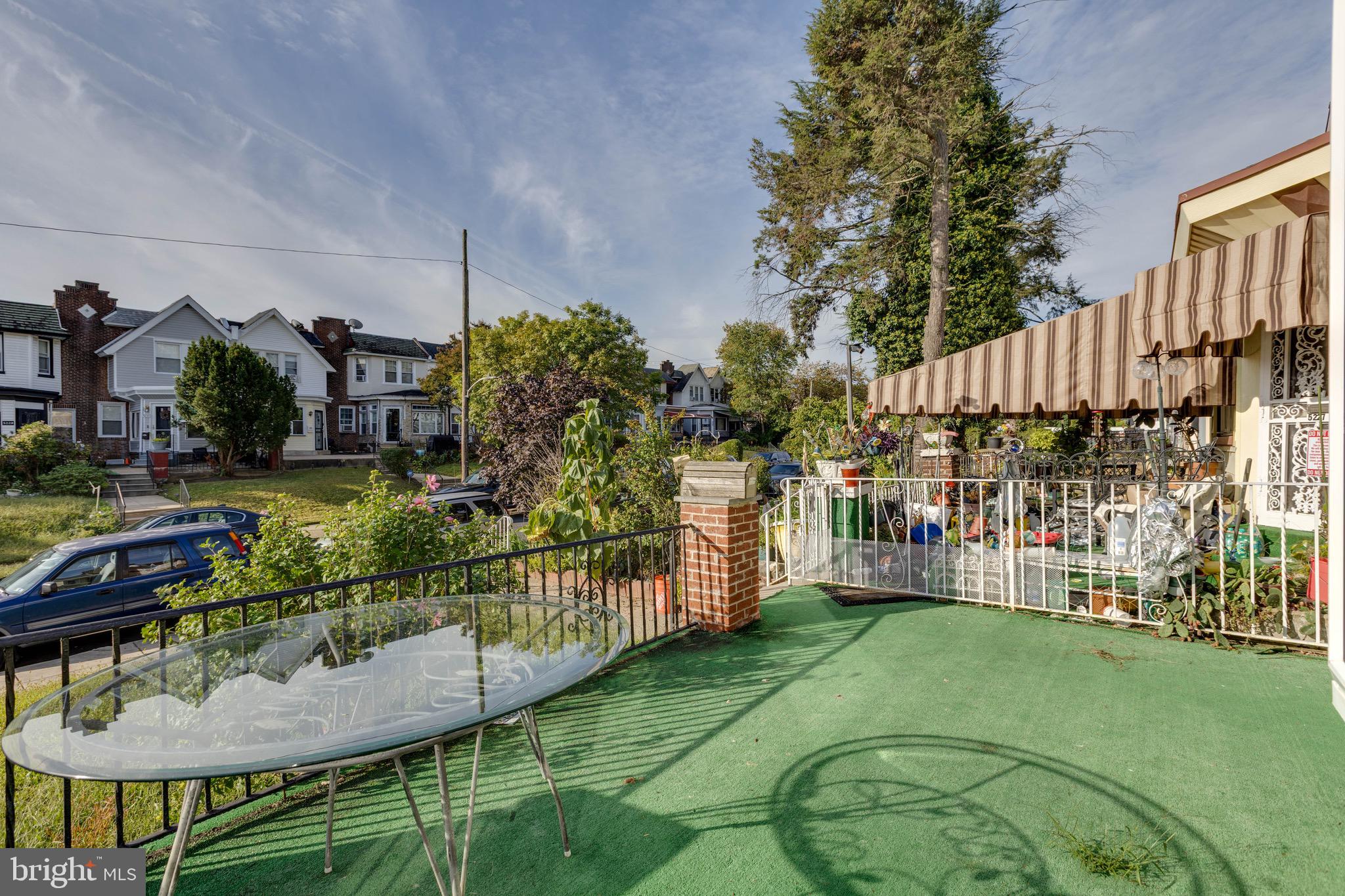 5225 DIAMOND STREET
