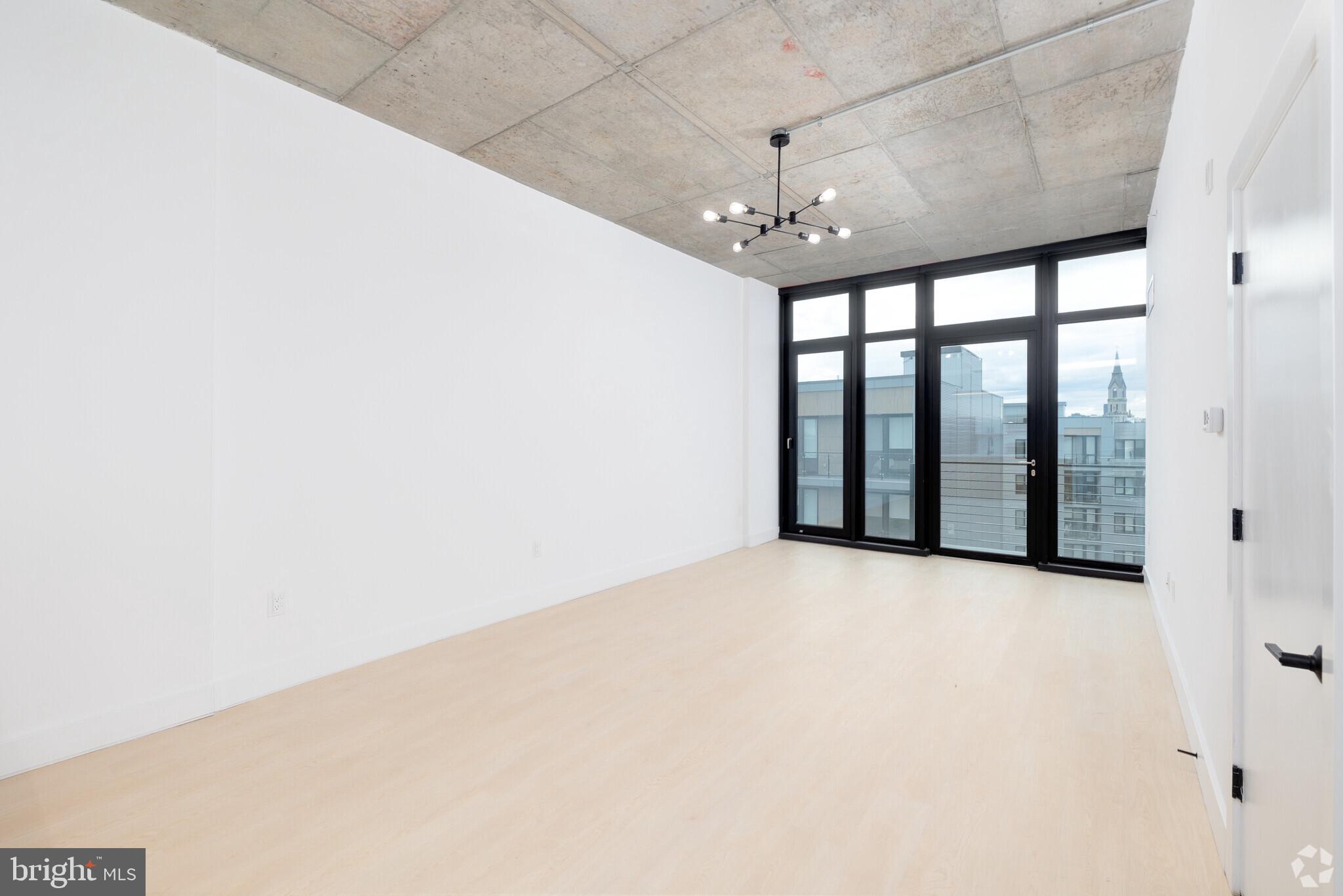 1222 N 2ND ST 302
