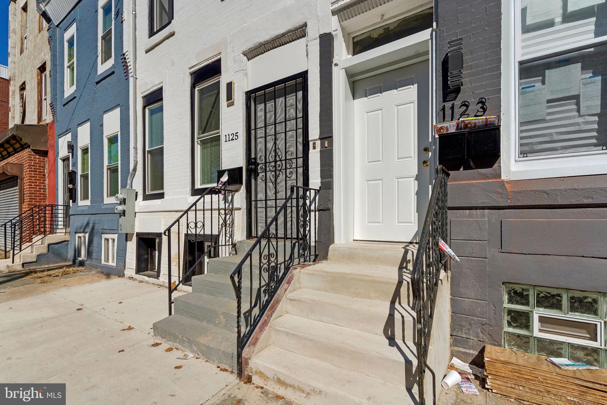1125 W CUMBERLAND STREET 1