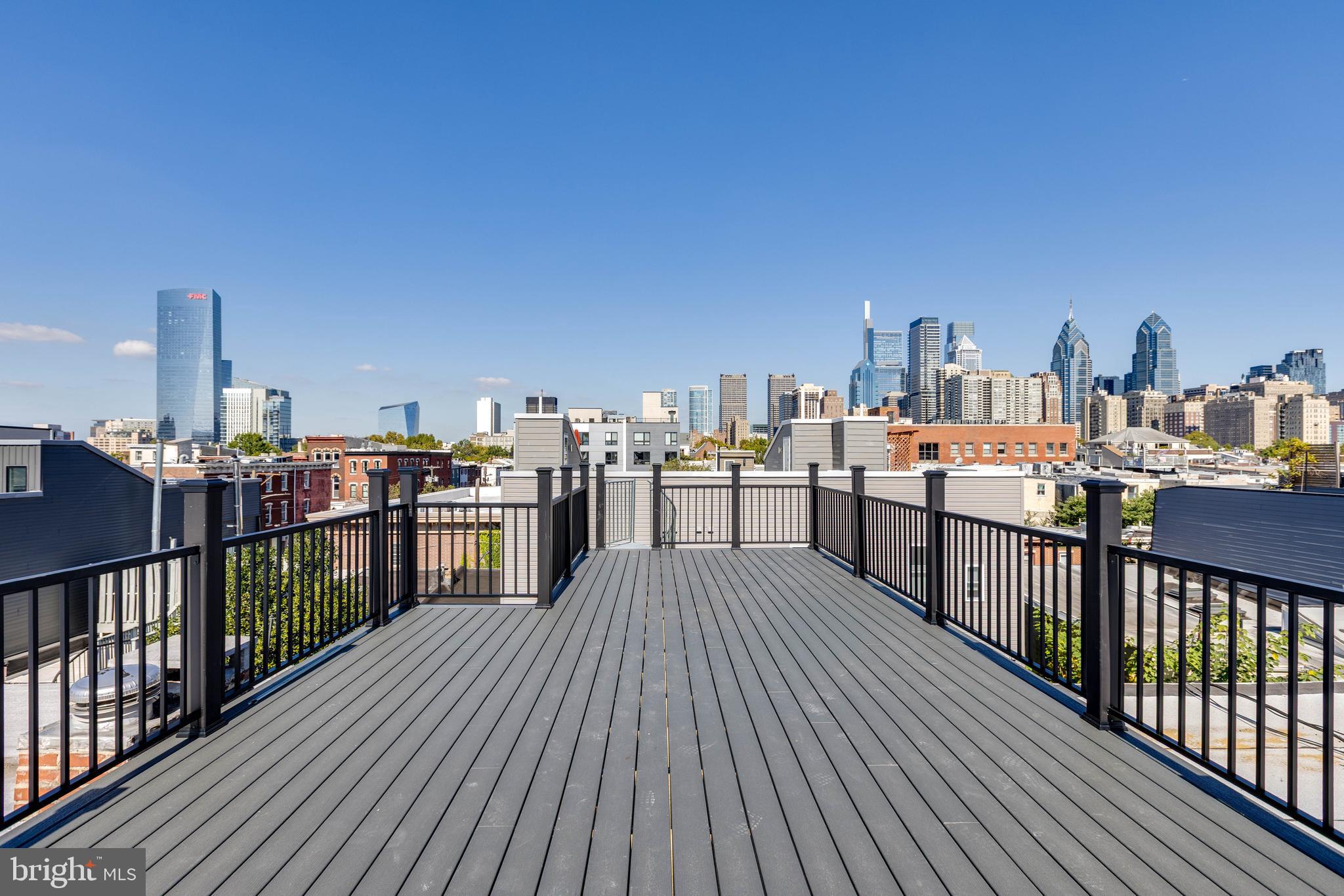 2139 BAINBRIDGE STREET