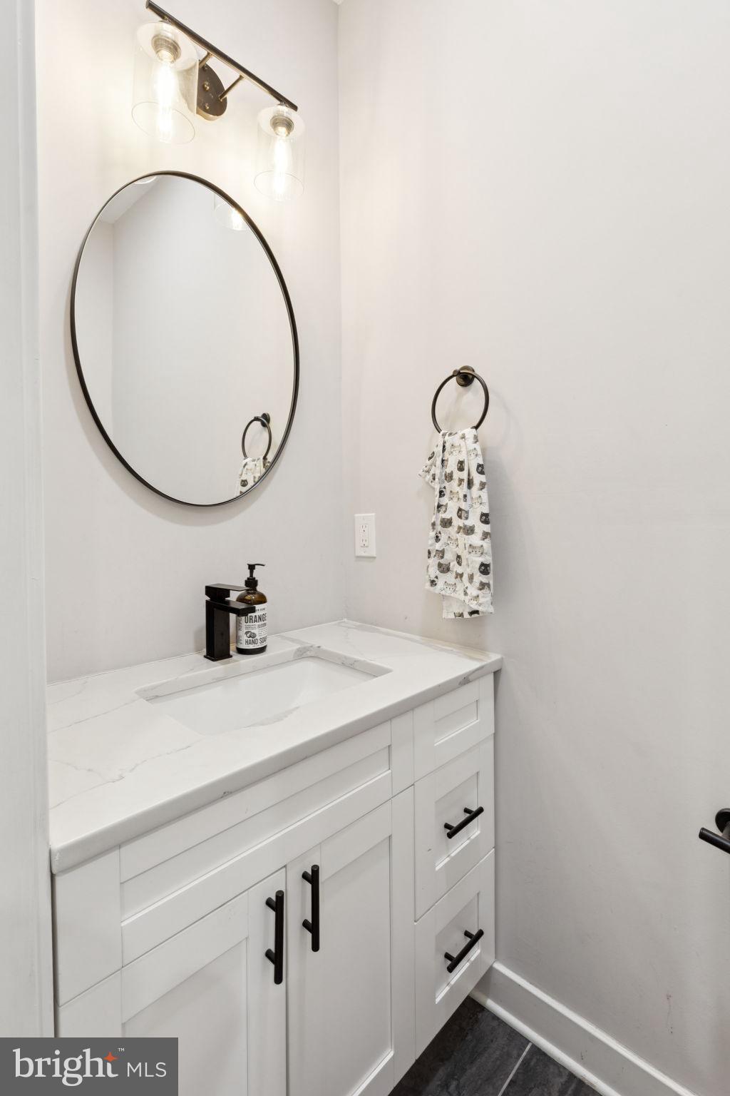 2432 JASPER STREET 1