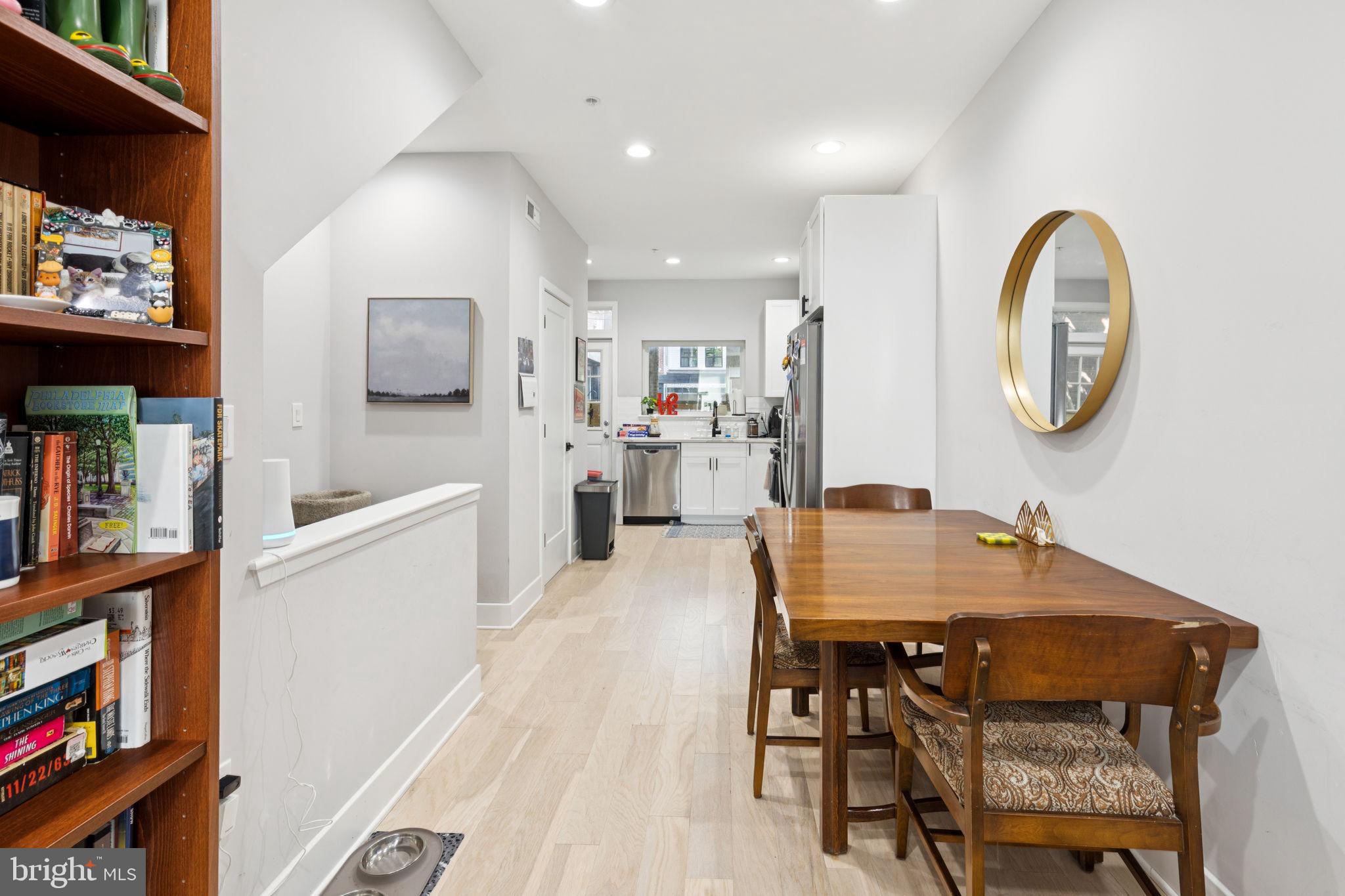 2432 JASPER STREET 1