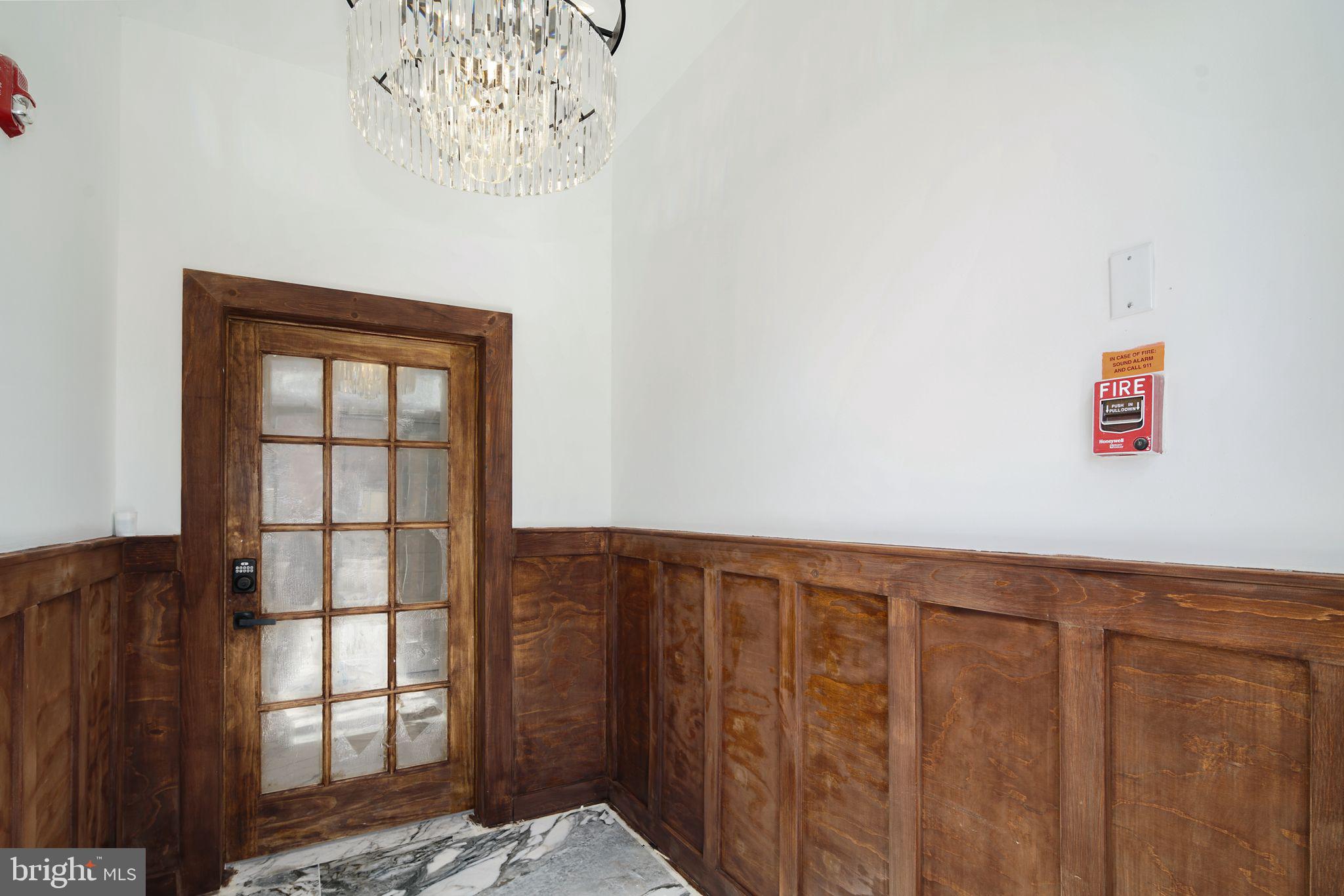 2000 N FRONT STREET 9