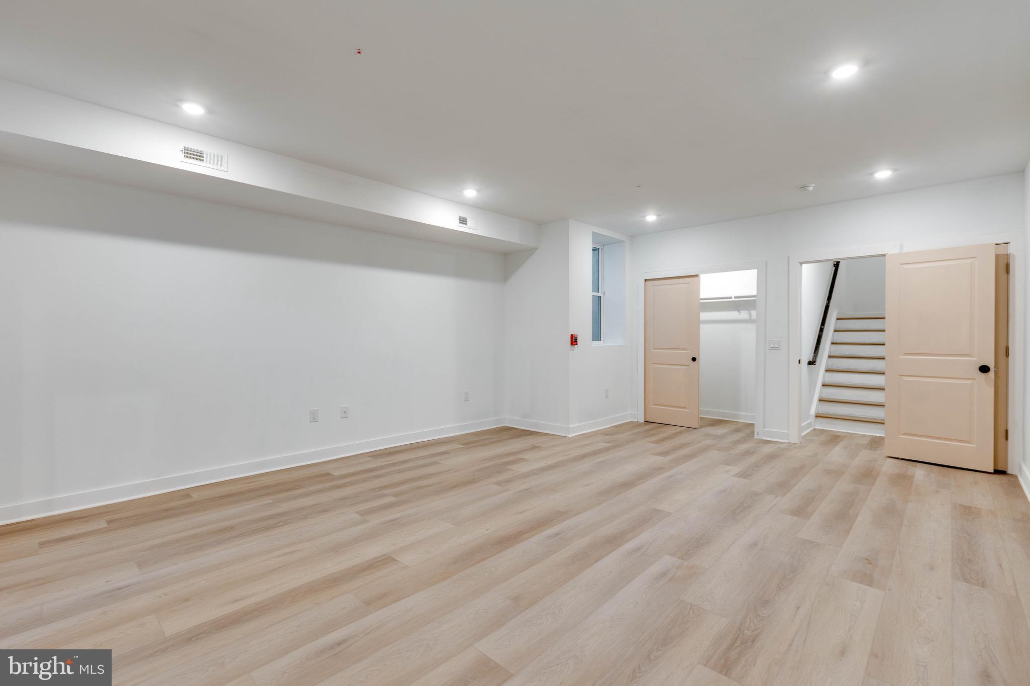 3962 PARRISH STREET 2