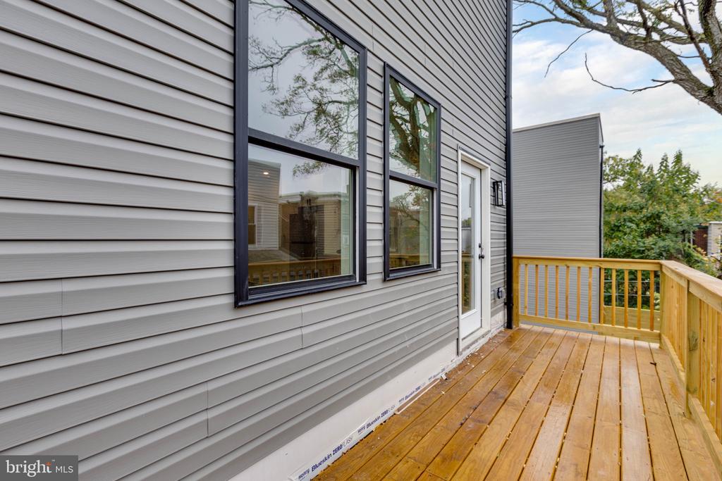 3962 PARRISH STREET 3