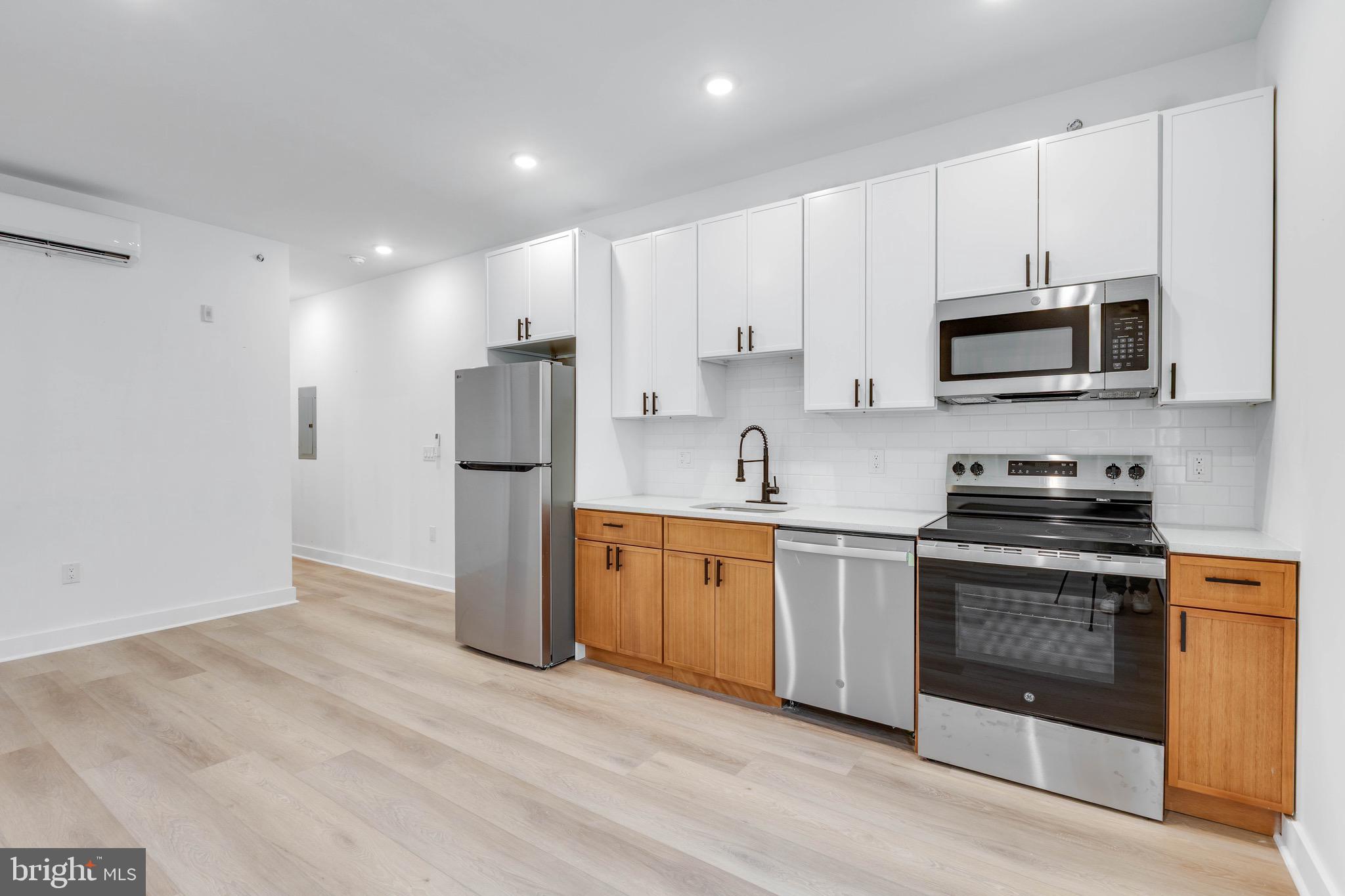 3962 PARRISH STREET 5