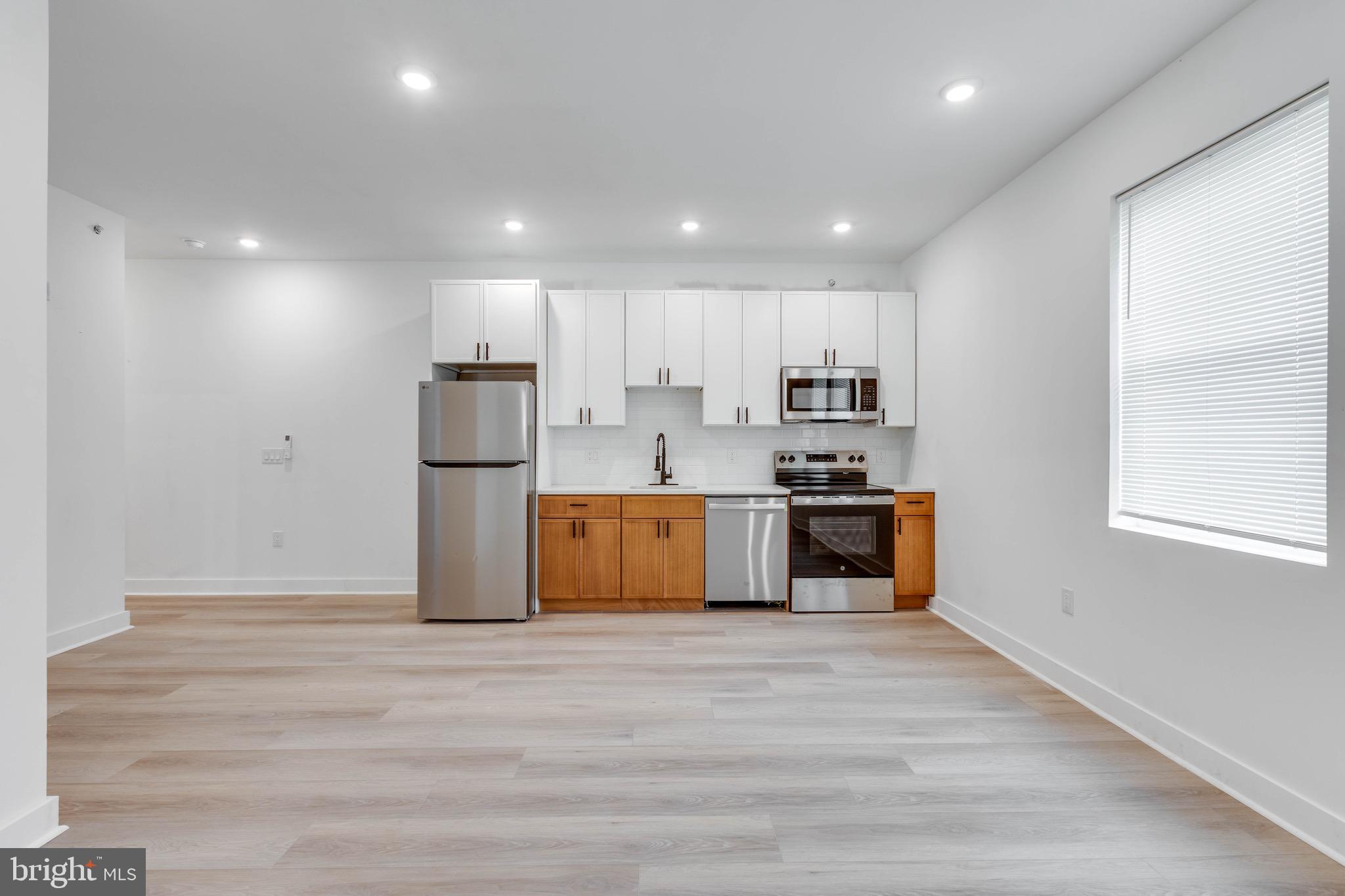 3962 PARRISH STREET 5