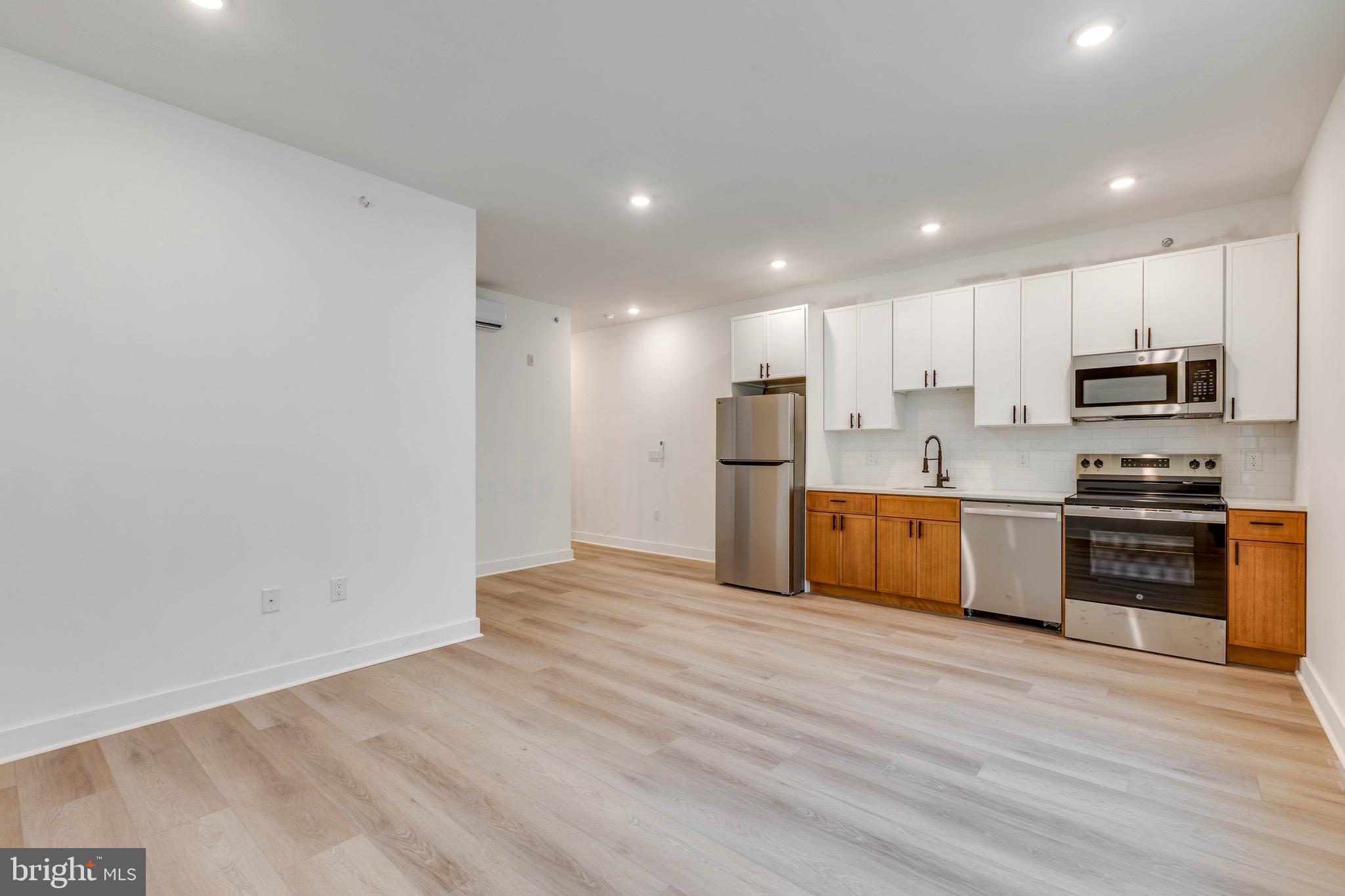 3962 PARRISH STREET 5