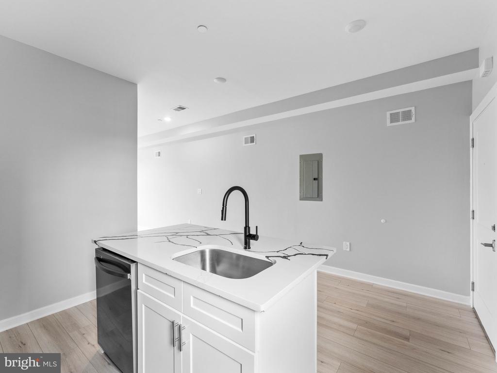 1682 N 54TH STREET 4