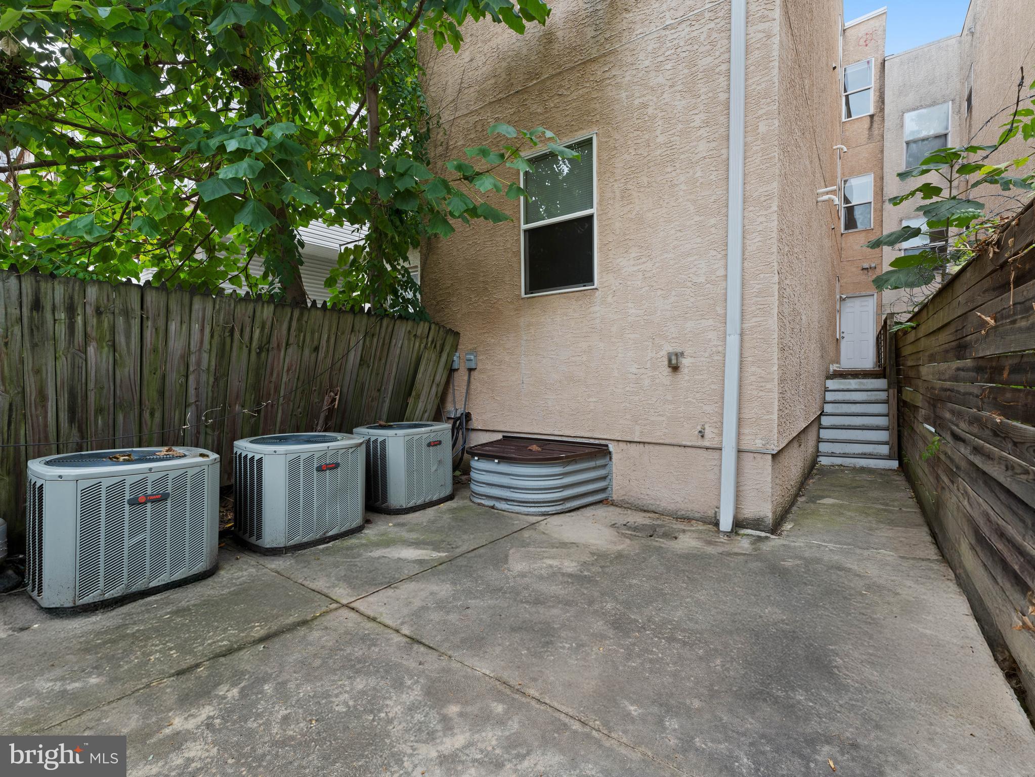 1813 N 18TH STREET 1