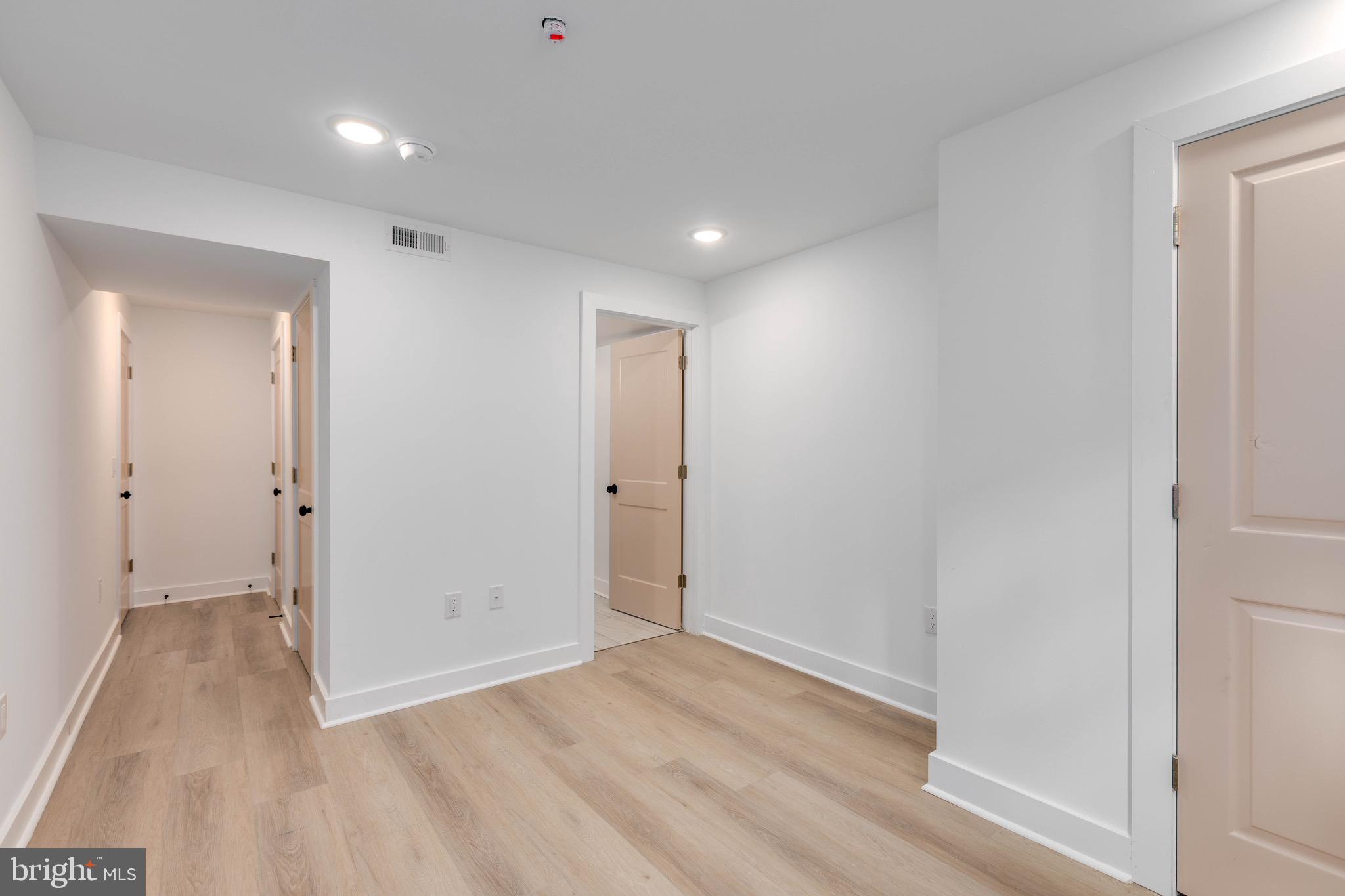 716 N SHEDWICK STREET 1