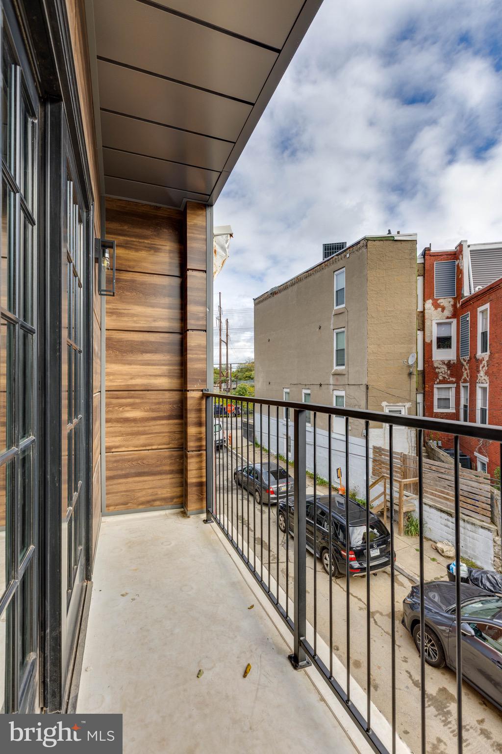 716 N SHEDWICK STREET 3