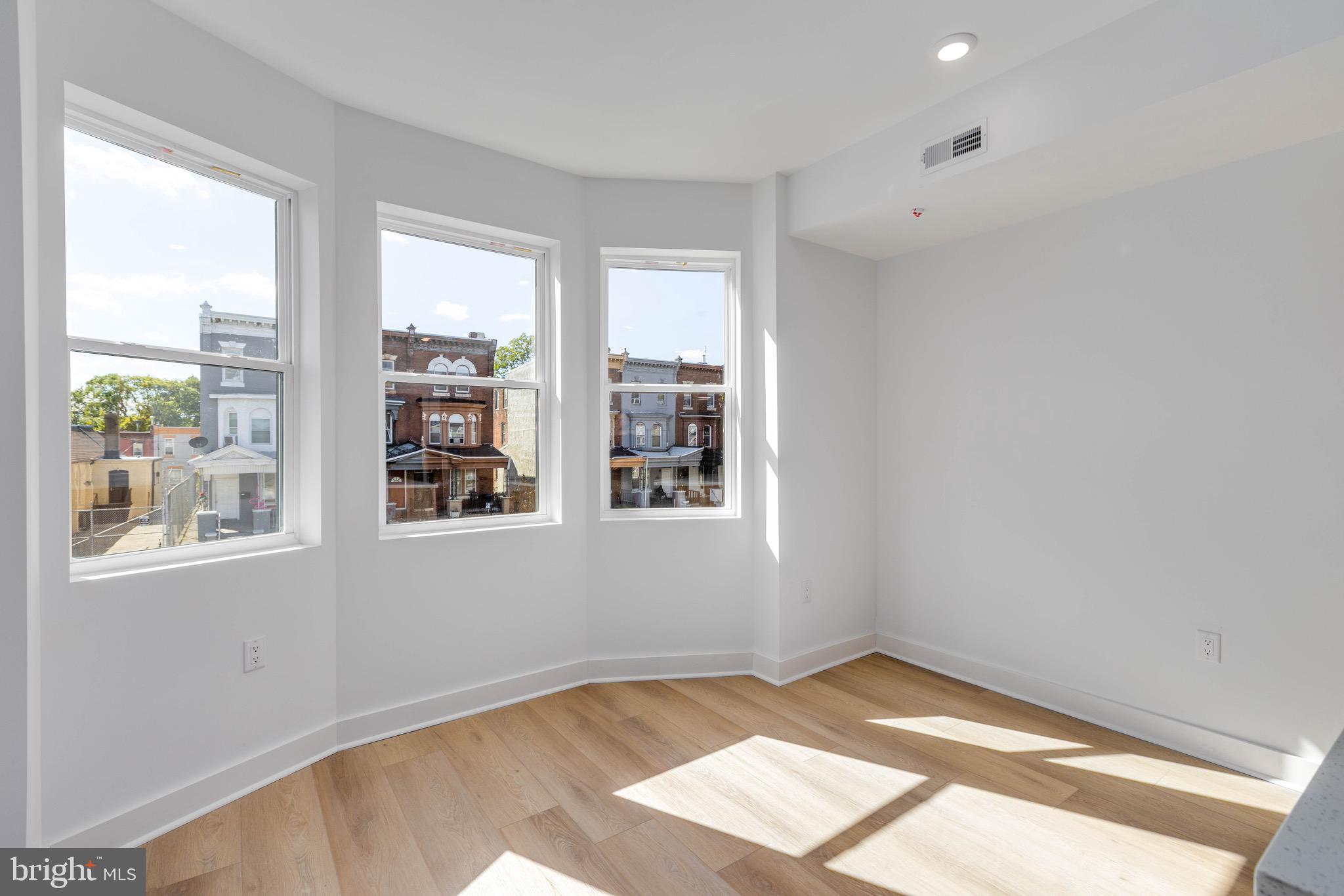 1221 W LEHIGH AVENUE 2