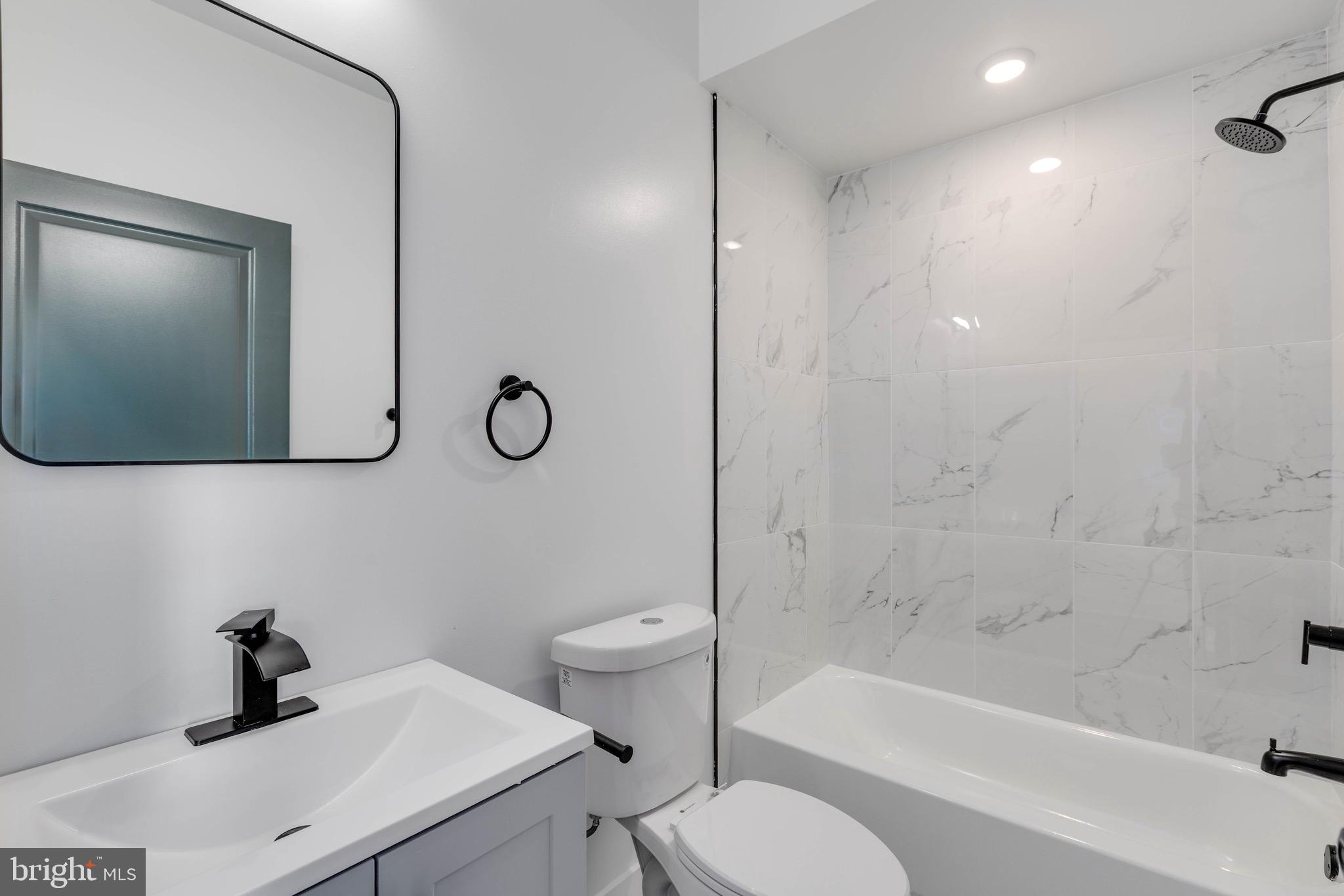 1221 W LEHIGH AVENUE 2