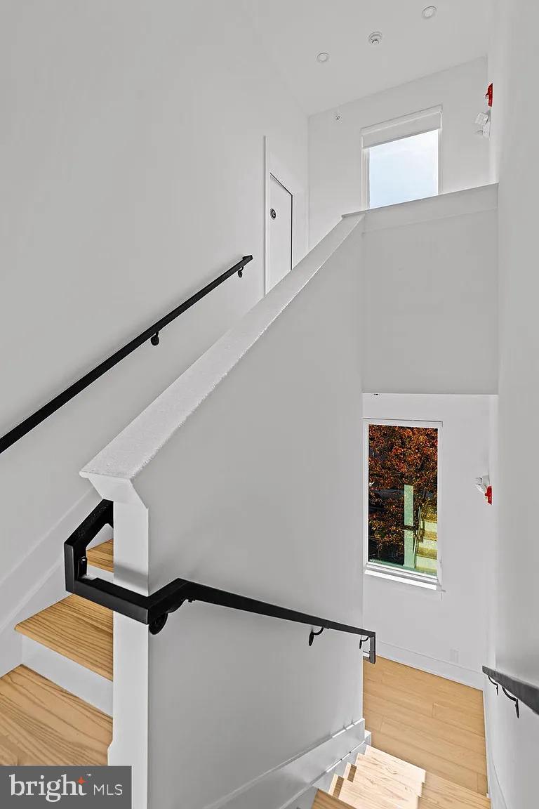 4225 POWELTON AVENUE 2