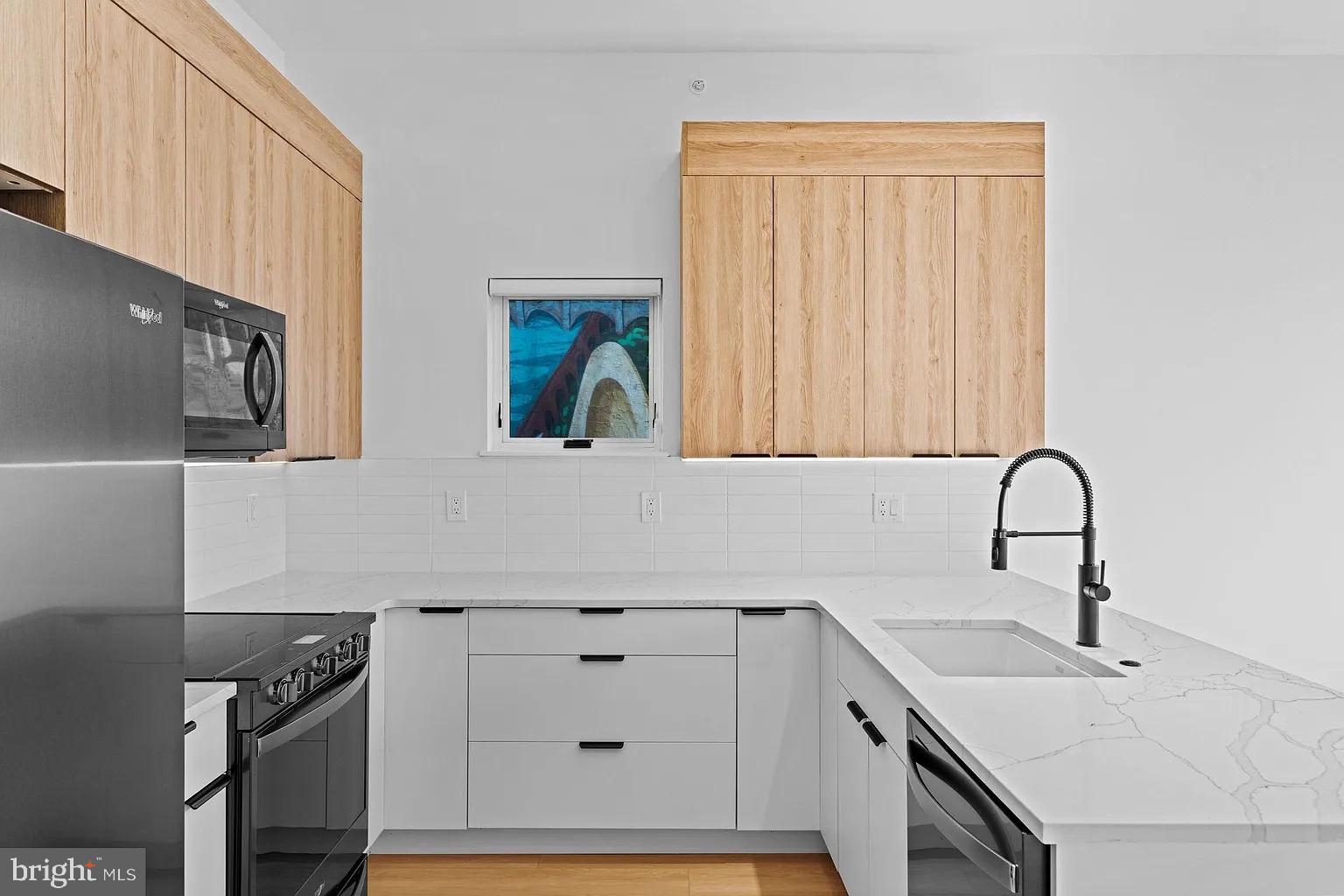 4225 POWELTON AVENUE 2