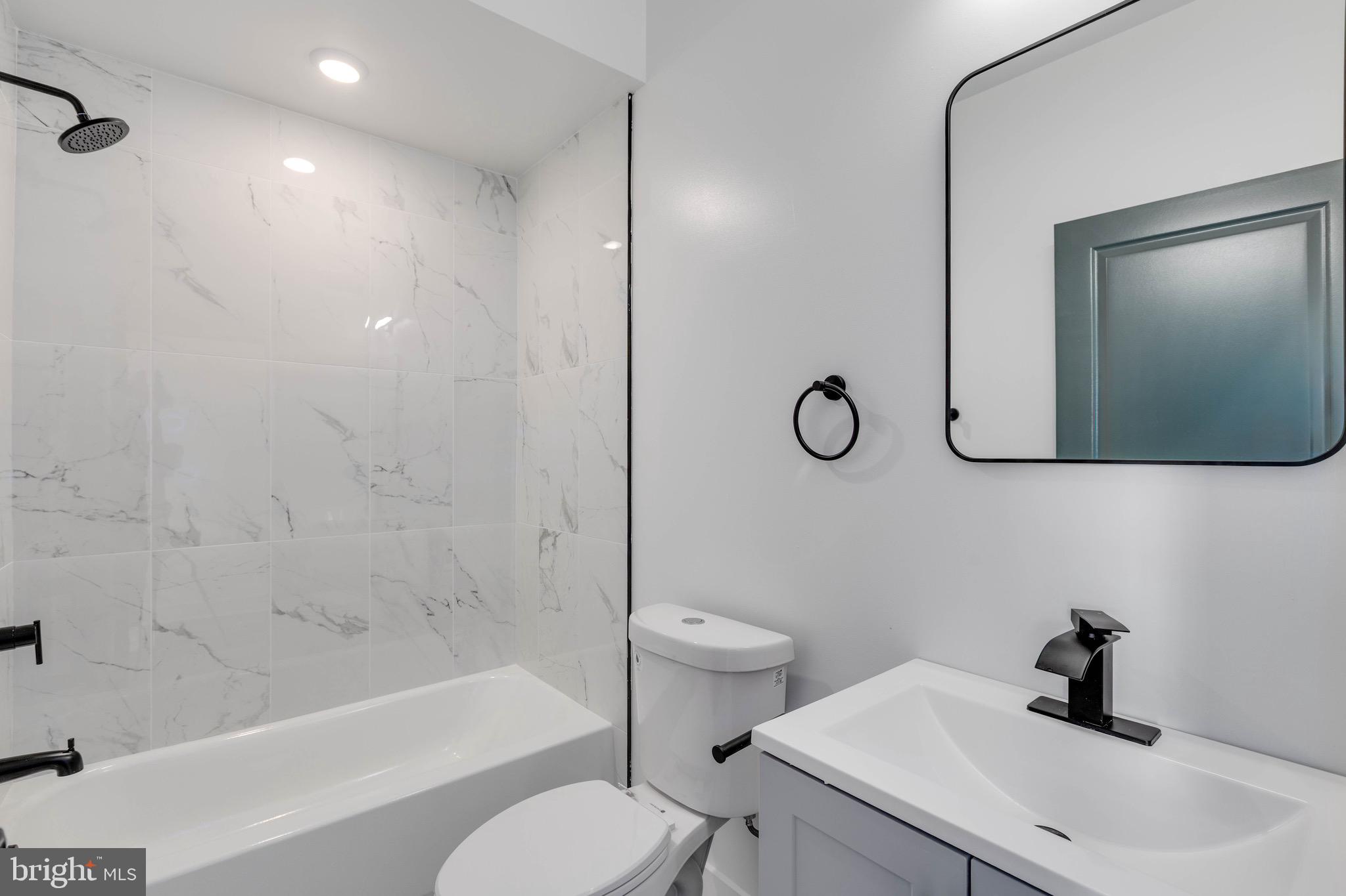 1223 W LEHIGH AVENUE 2