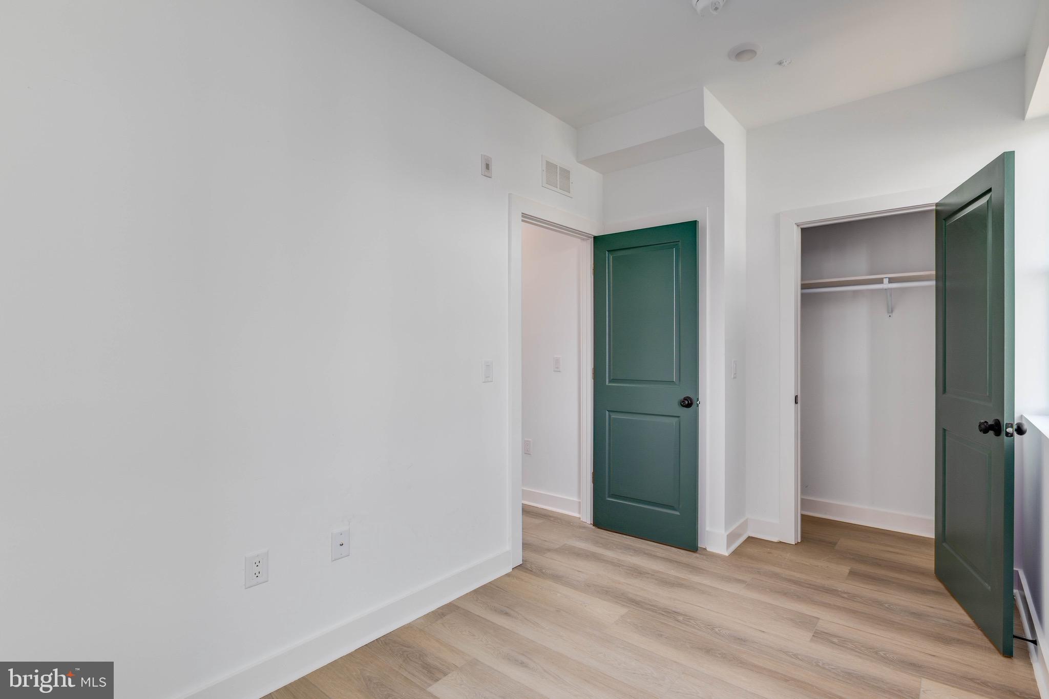 1223 W LEHIGH AVENUE 2