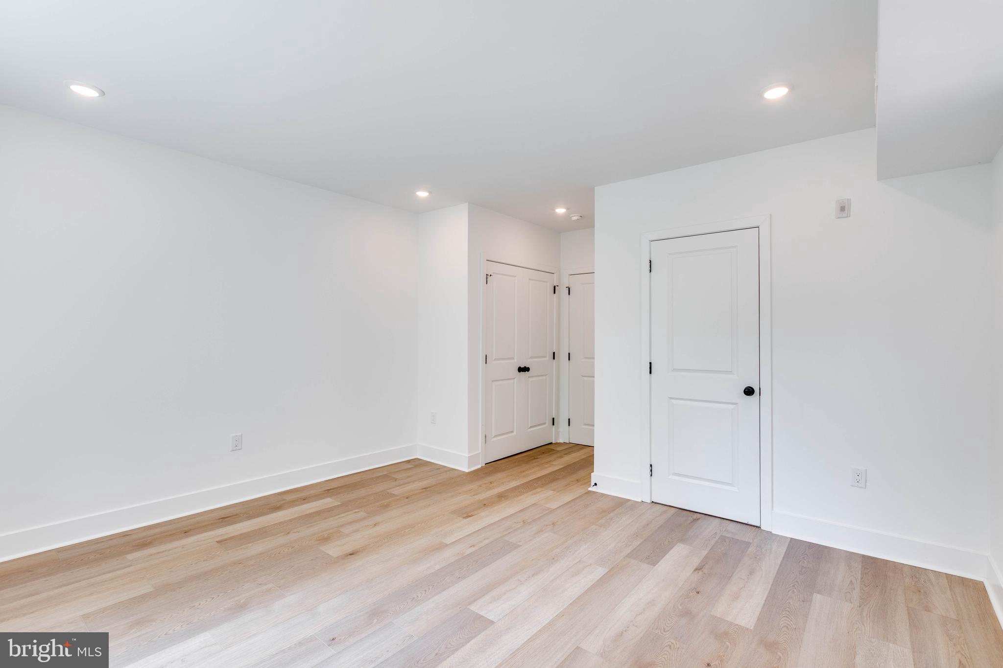 4220 BALTIMORE AVENUE