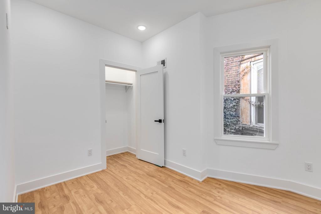 713 S 55TH STREET