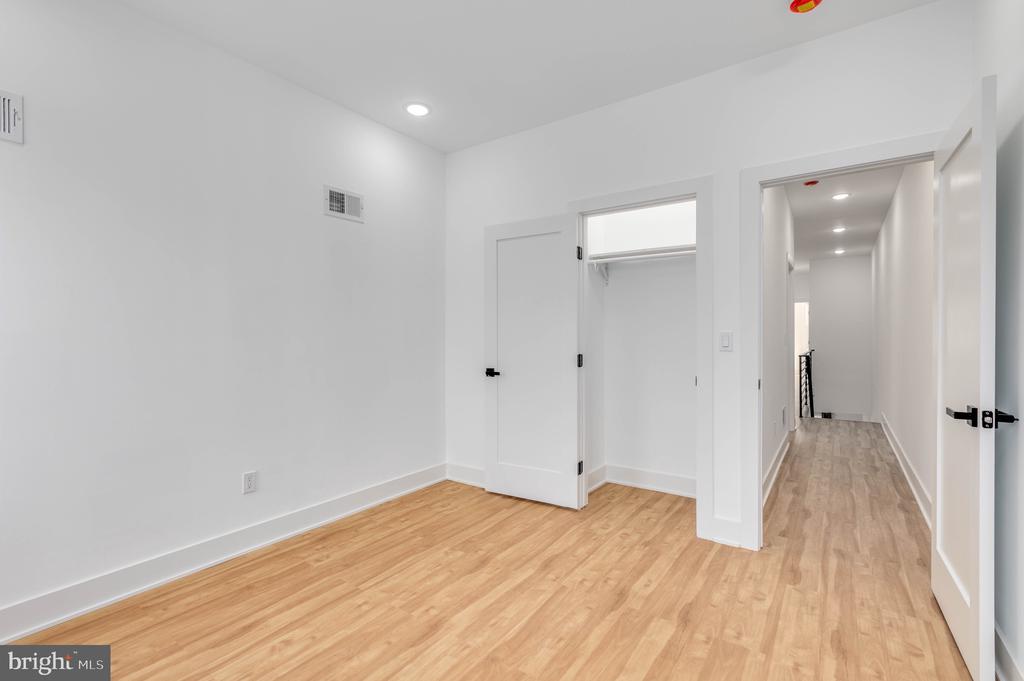 713 S 55TH STREET