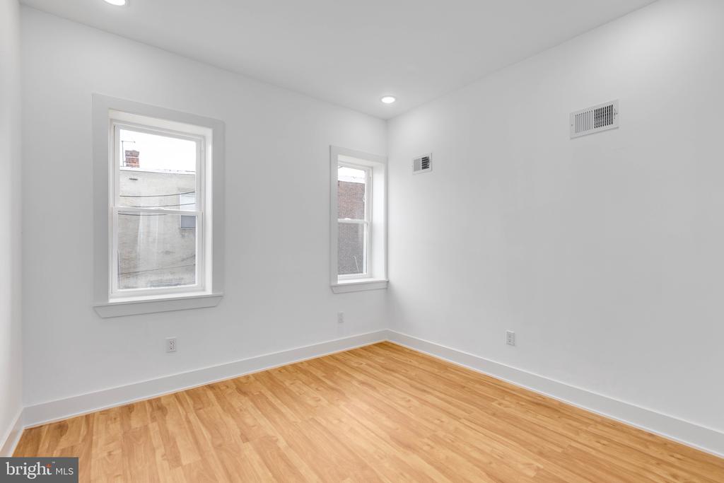 713 S 55TH STREET