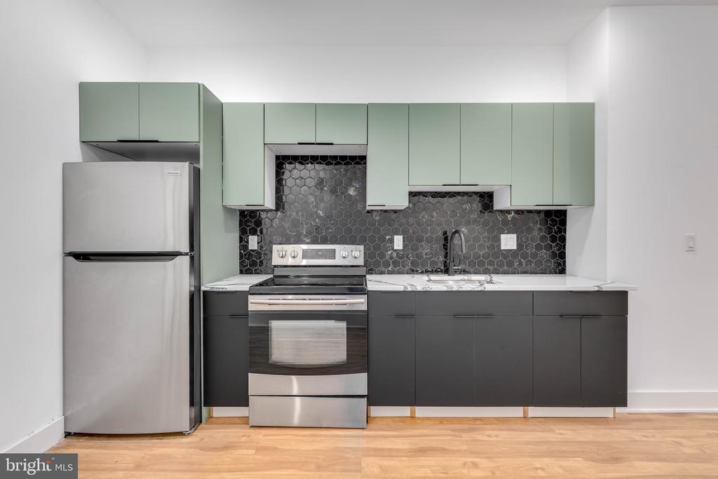 713 S 55TH STREET
