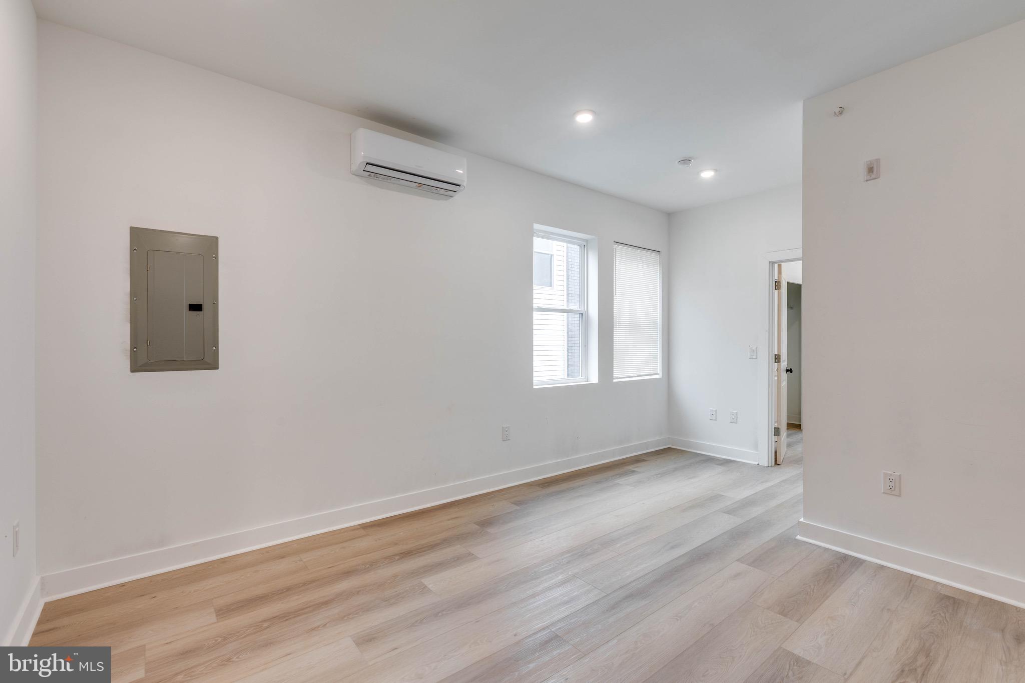 3962 PARRISH STREET 6