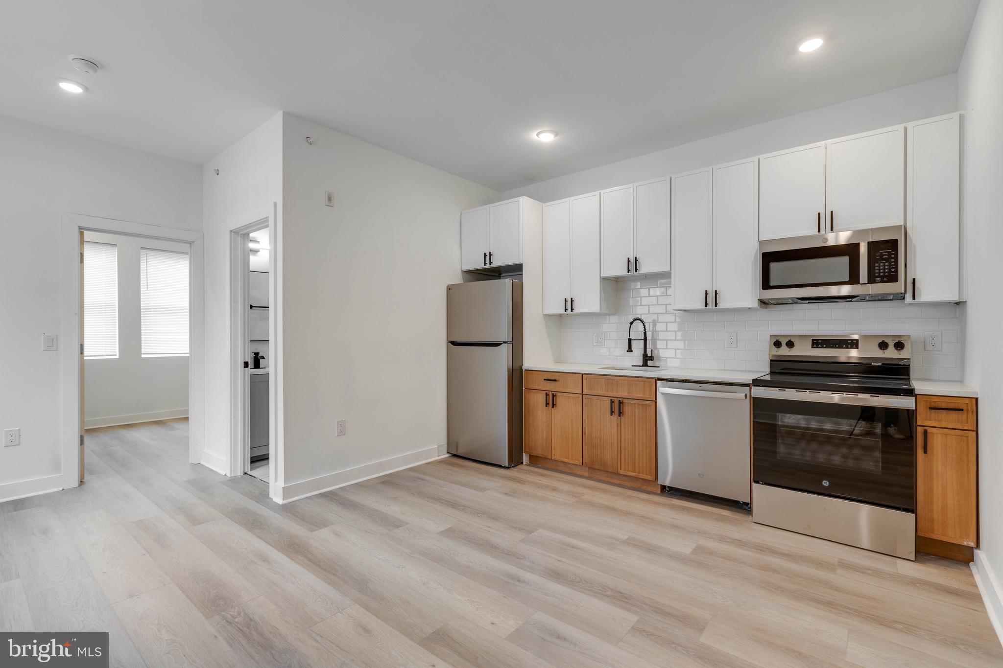 3962 PARRISH STREET 6