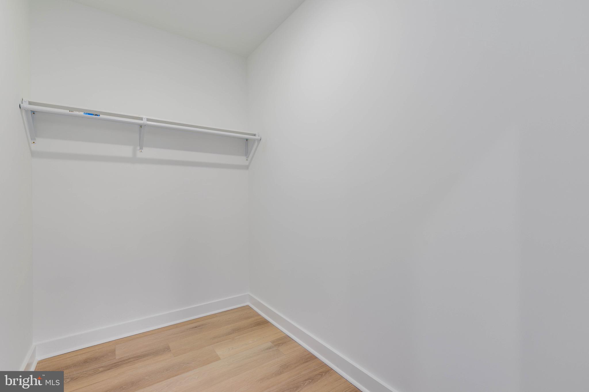 716 N SHEDWICK STREET 3