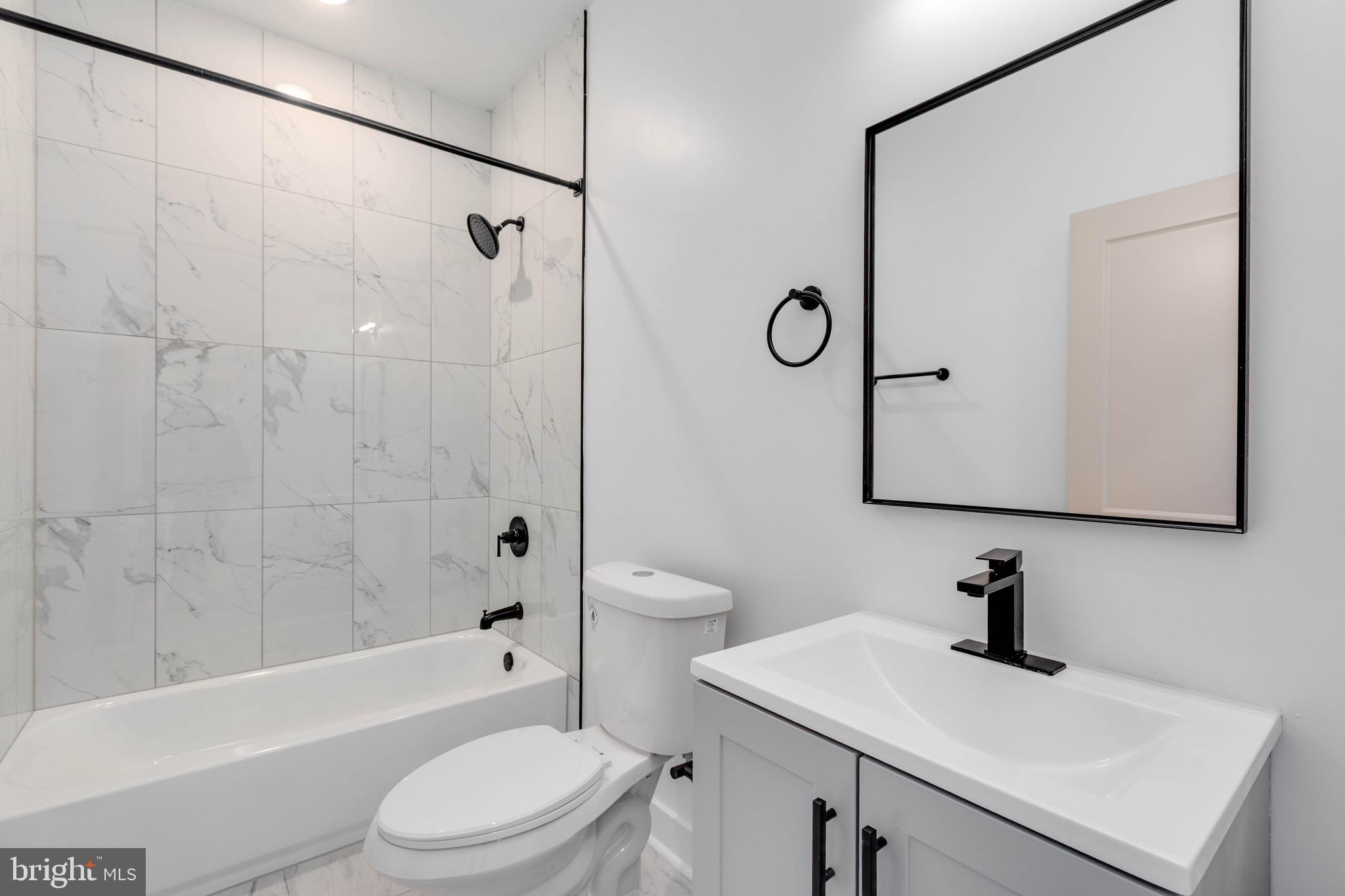 716 N SHEDWICK STREET 3