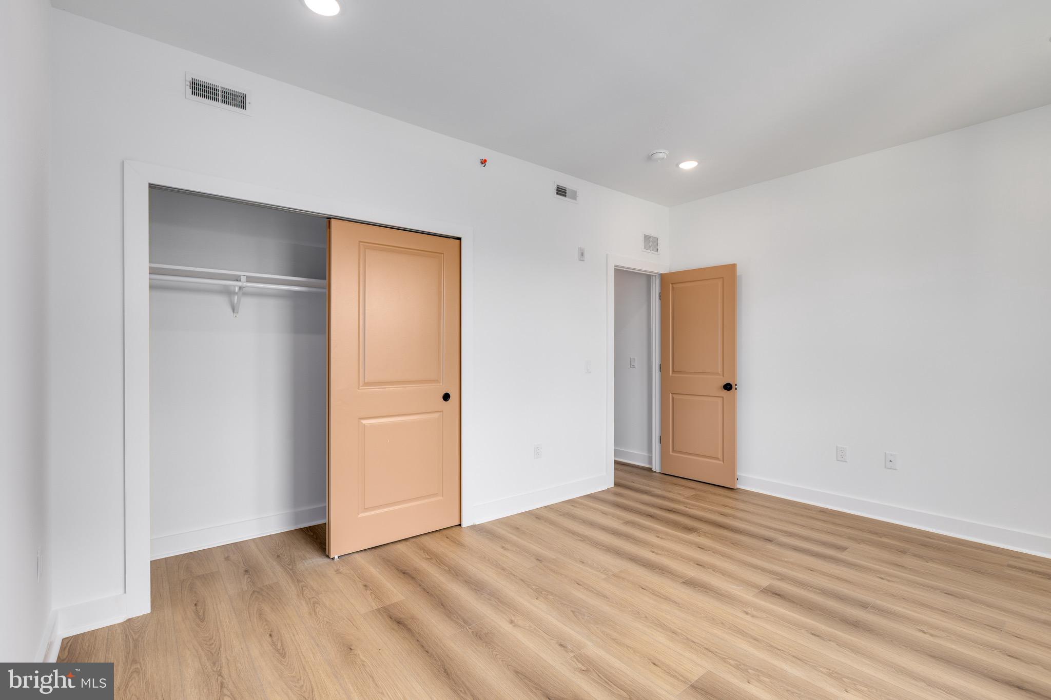 2502 N 10TH STREET 4