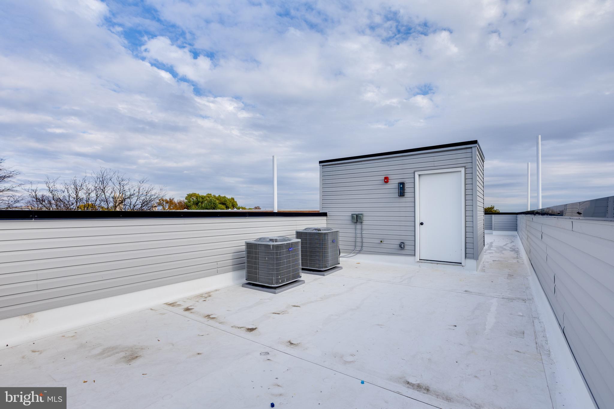 2502 N 10TH STREET 4