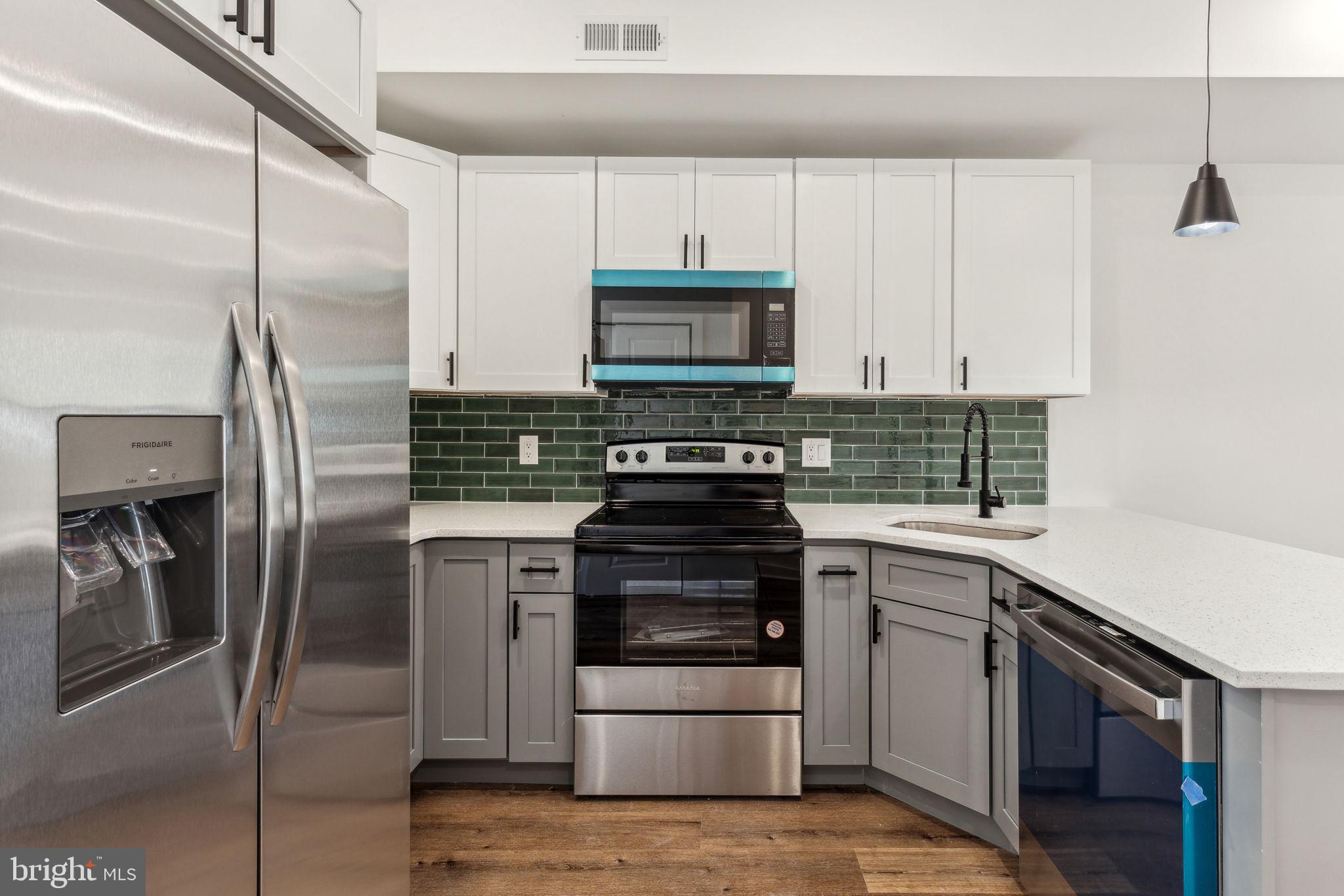 1010 W ARIZONA STREET 1