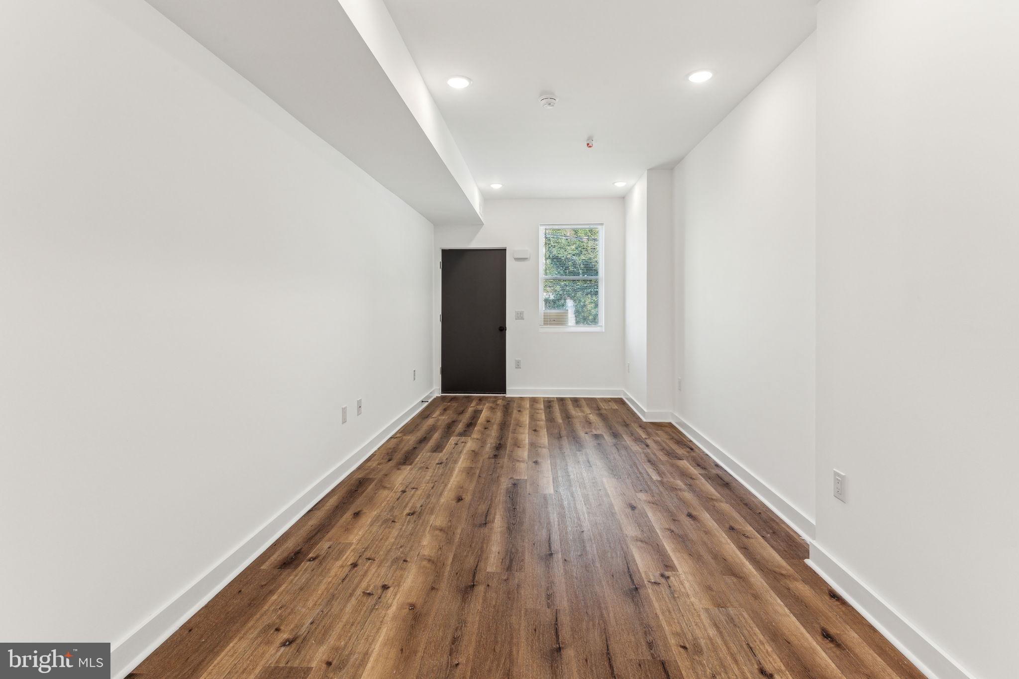 1010 W ARIZONA STREET 1