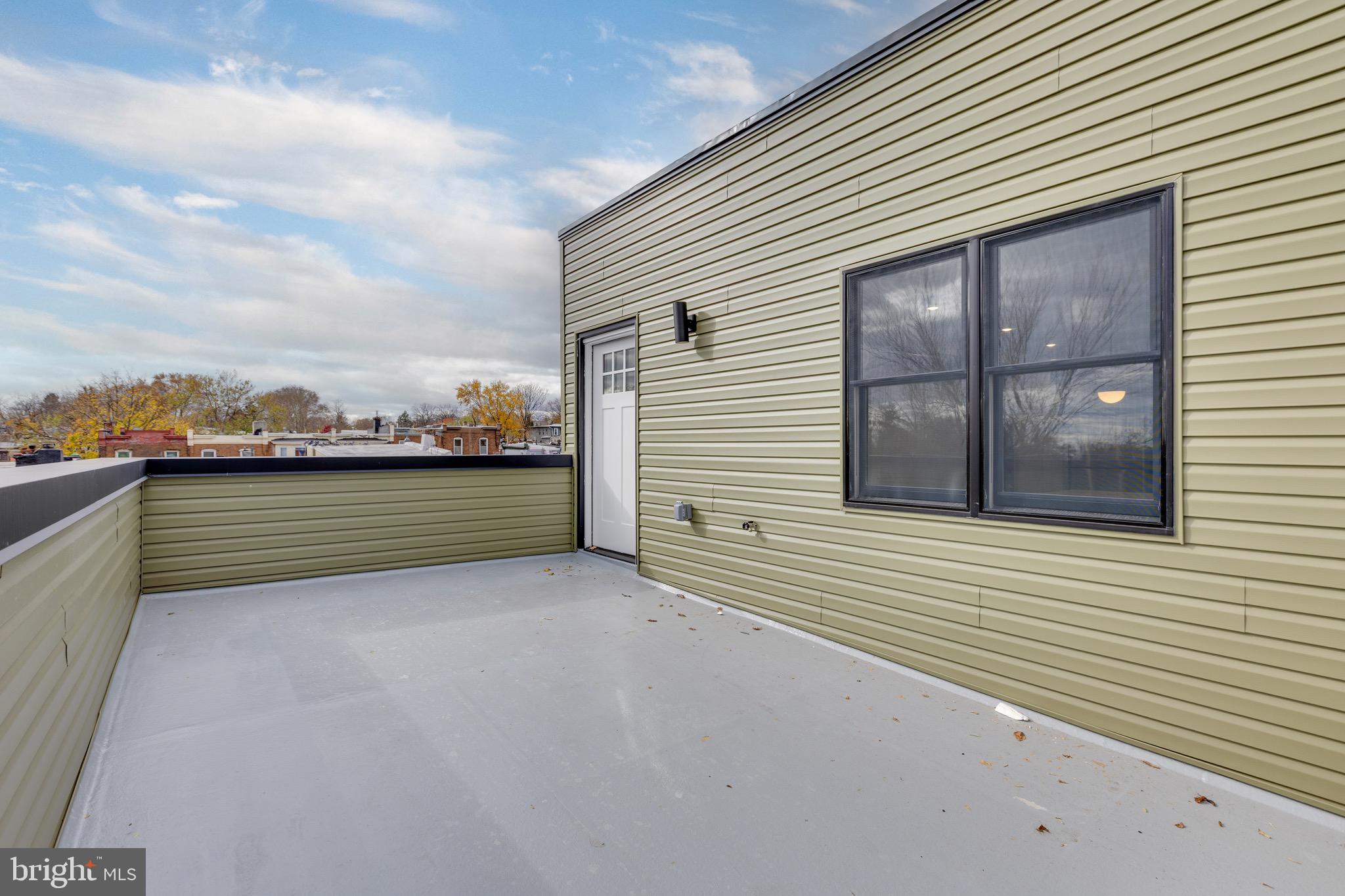 178 W SEYMOUR STREET 3