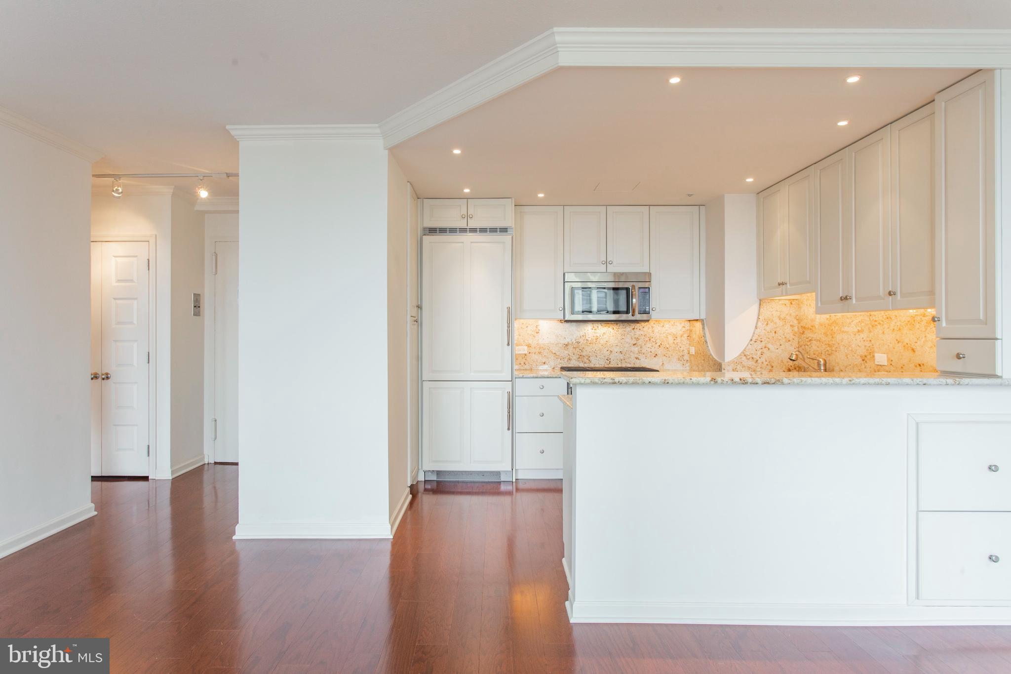 200 LOCUST STREET 9HN