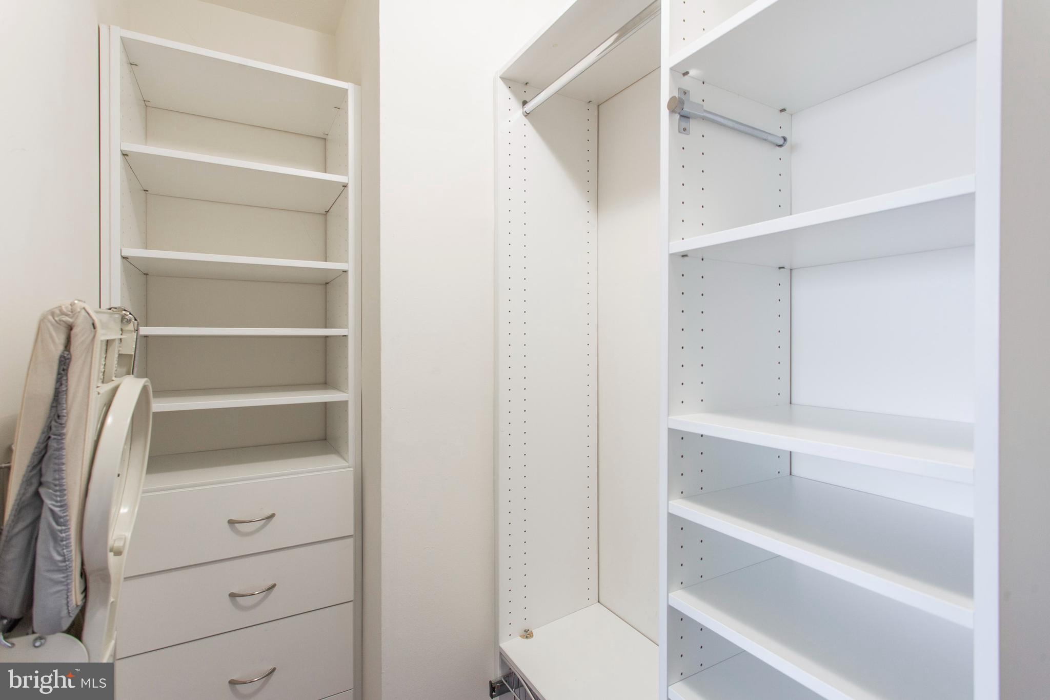 200 LOCUST STREET 9HN