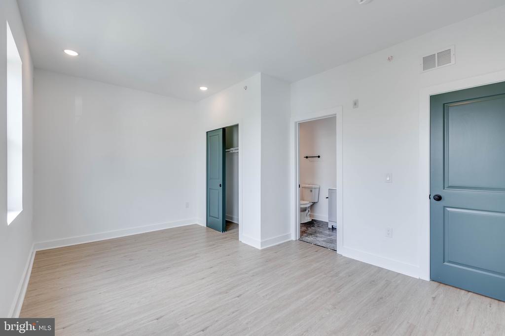 2516 N 6TH STREET 3