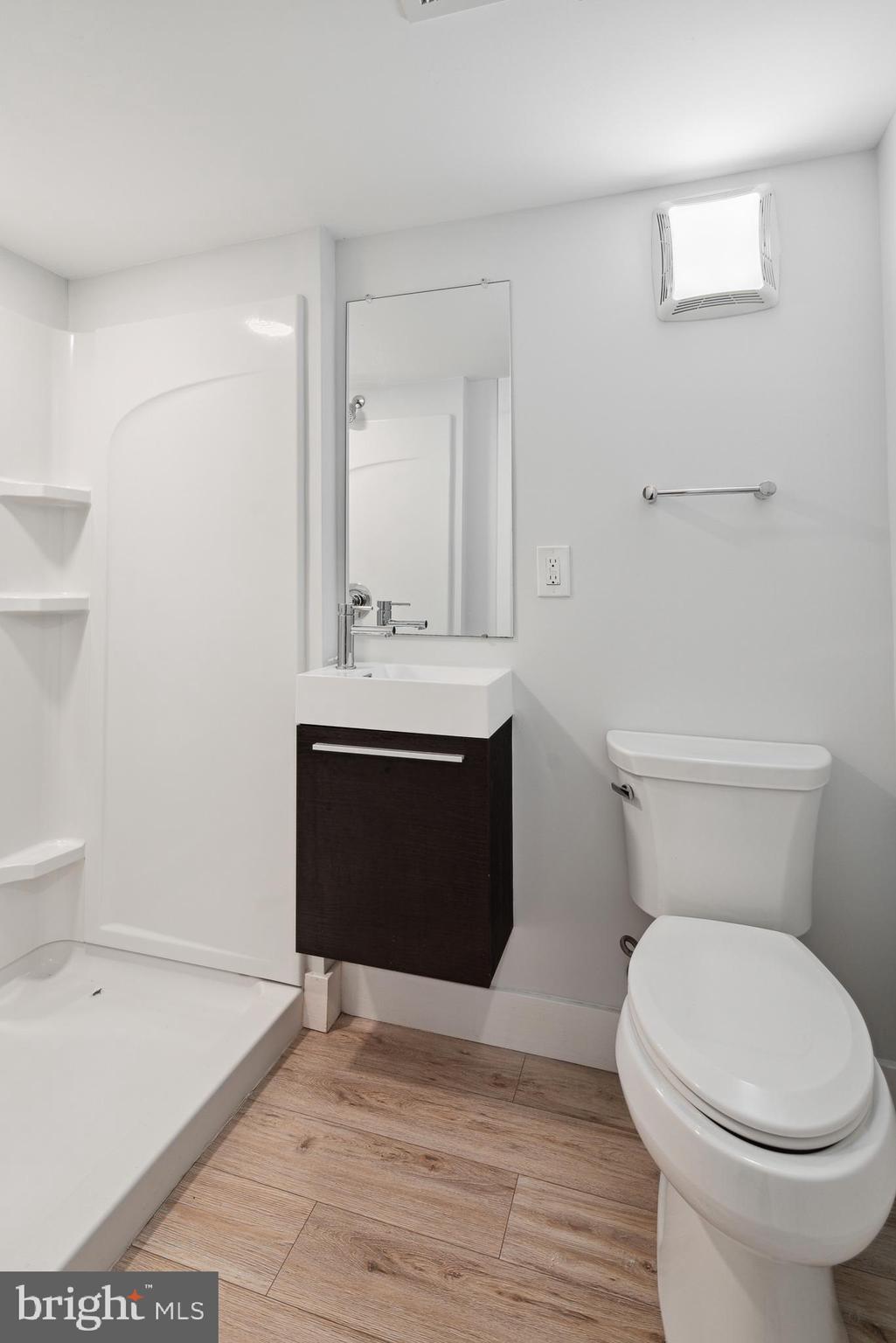 1448 N MYRTLEWOOD STREET