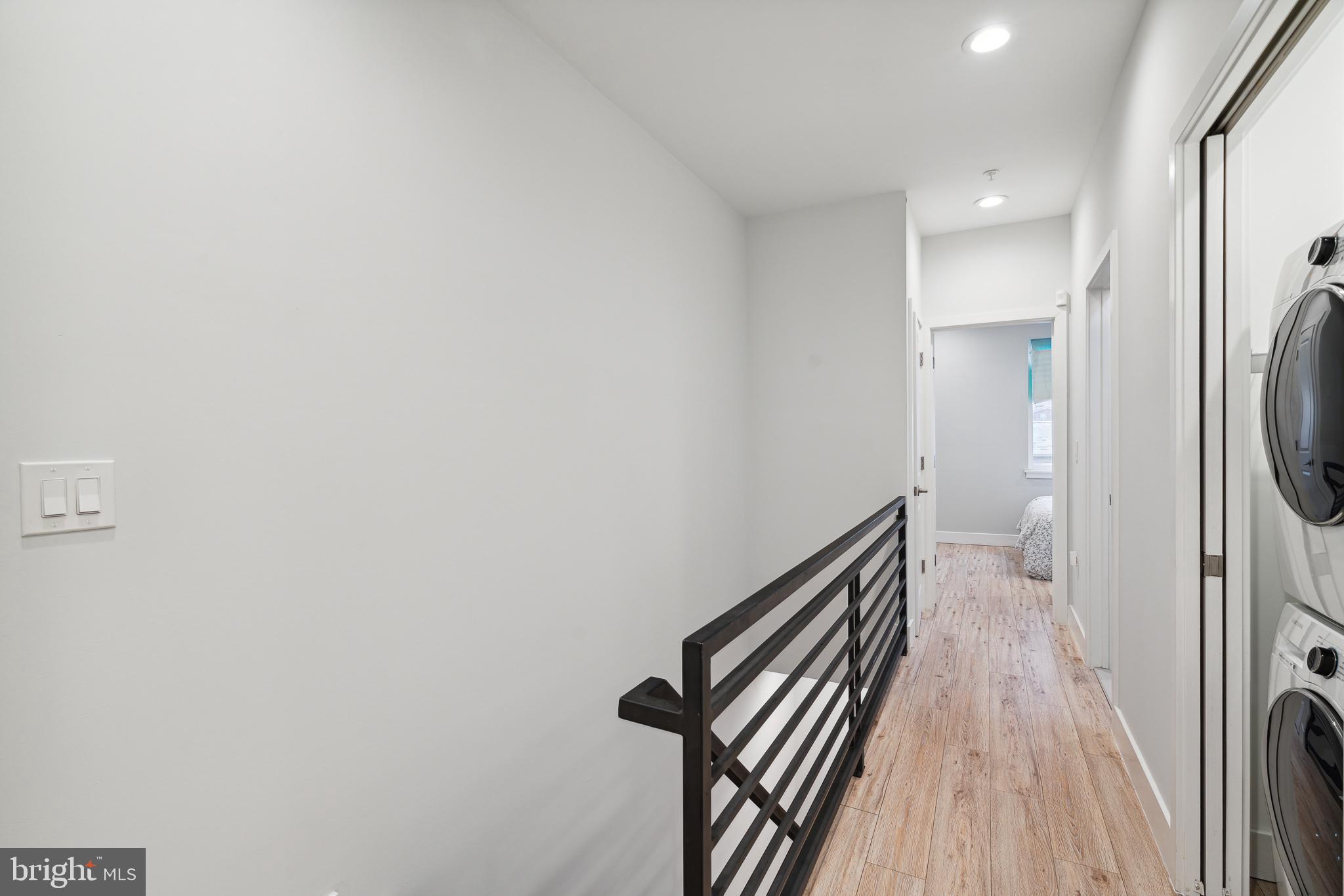 1448 N MYRTLEWOOD STREET