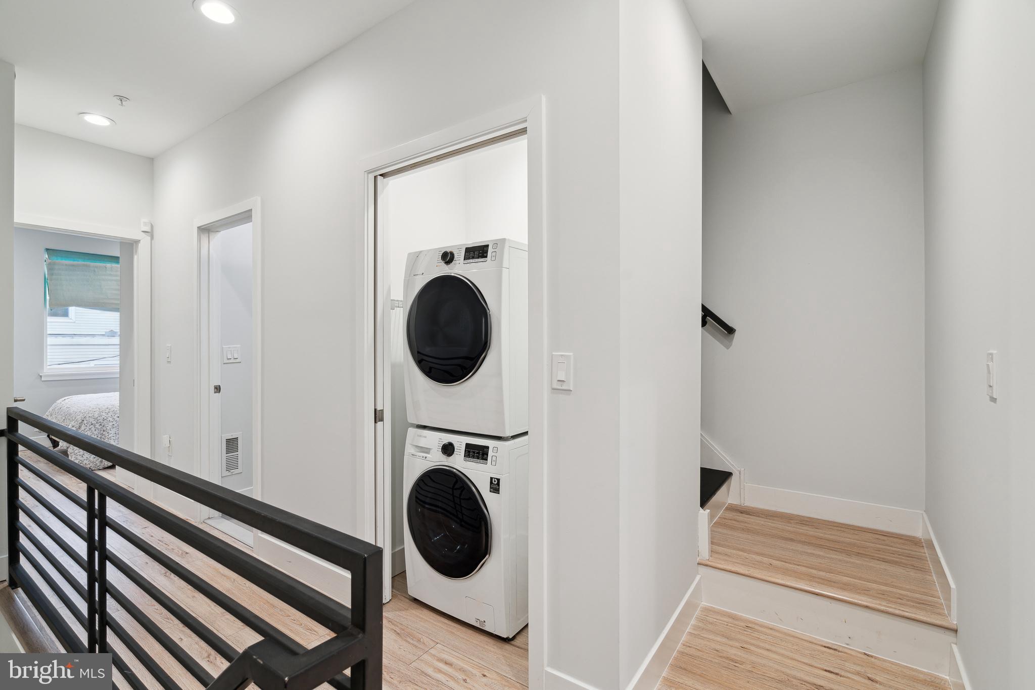 1448 N MYRTLEWOOD STREET